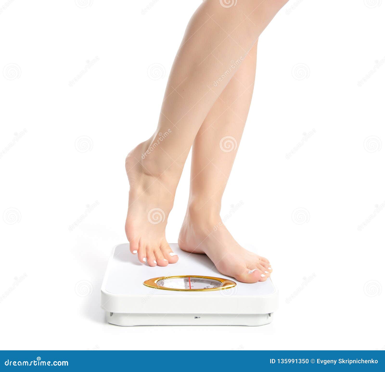 https://thumbs.dreamstime.com/z/female-feet-weighing-scale-female-feet-weighing-scale-white-background-isolation-135991350.jpg