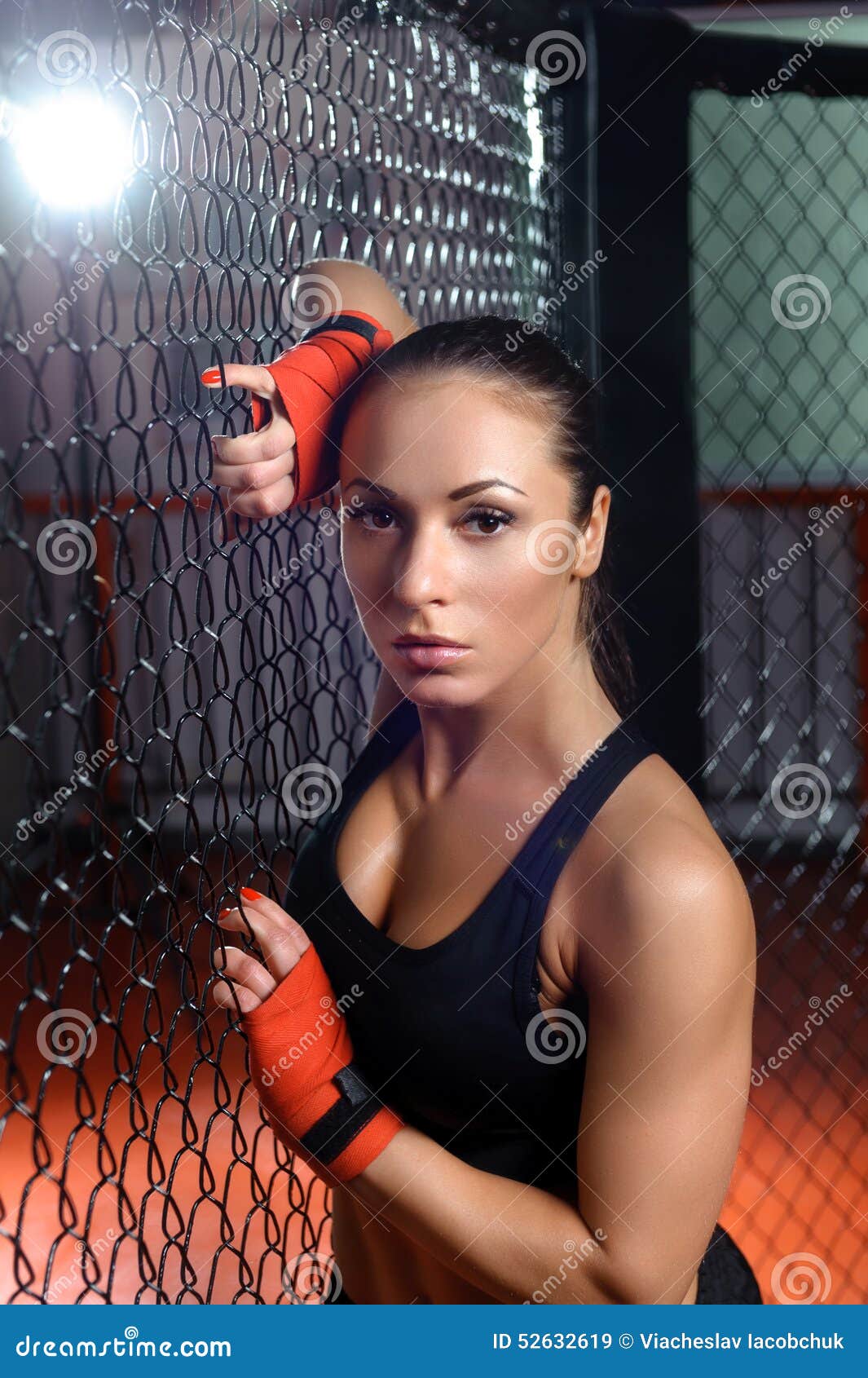 What is Cage Fighting and Is It Considered Dangerous? - Sidekick Boxing