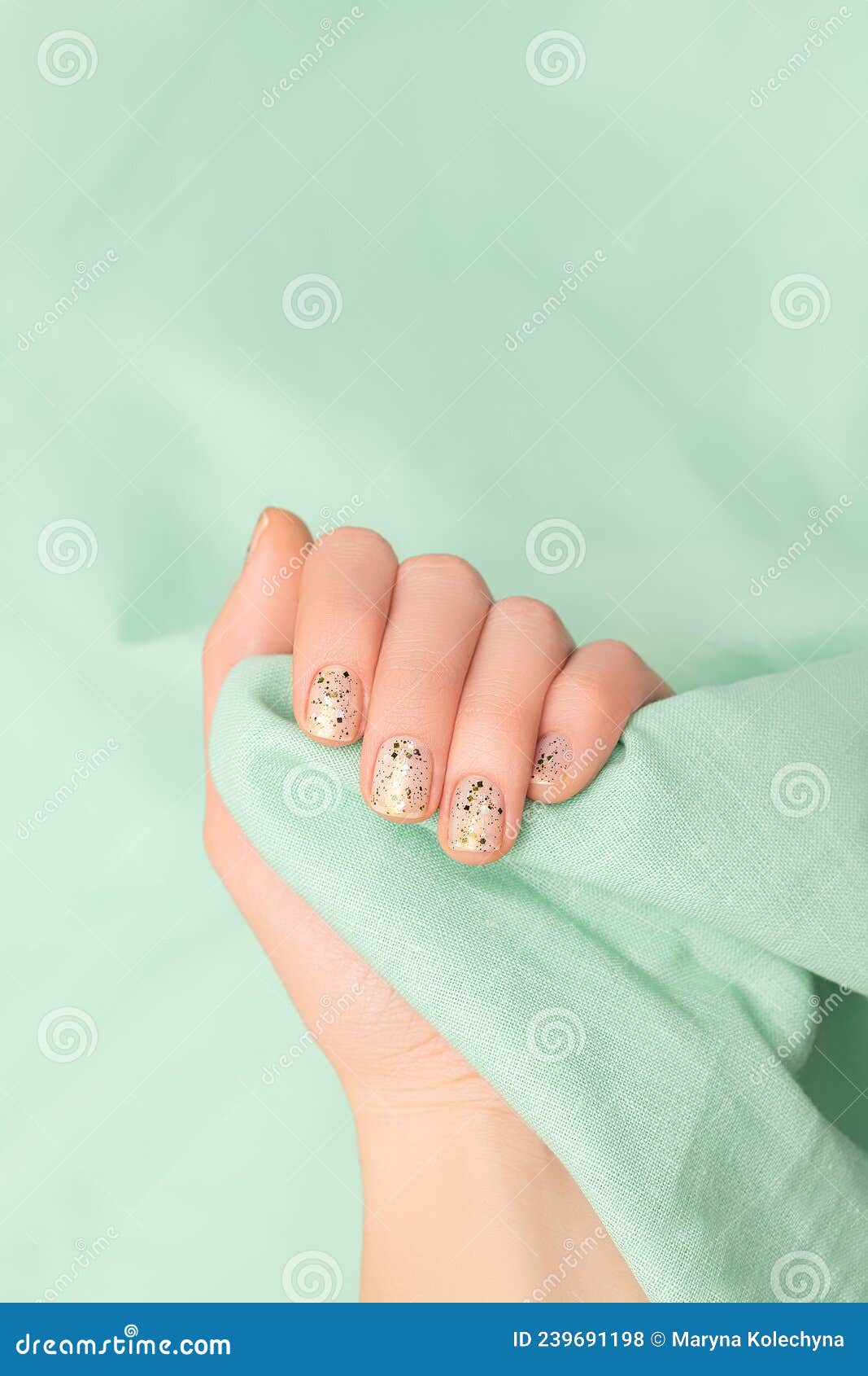 19 top Light Green Nails Design ideas in 2024
