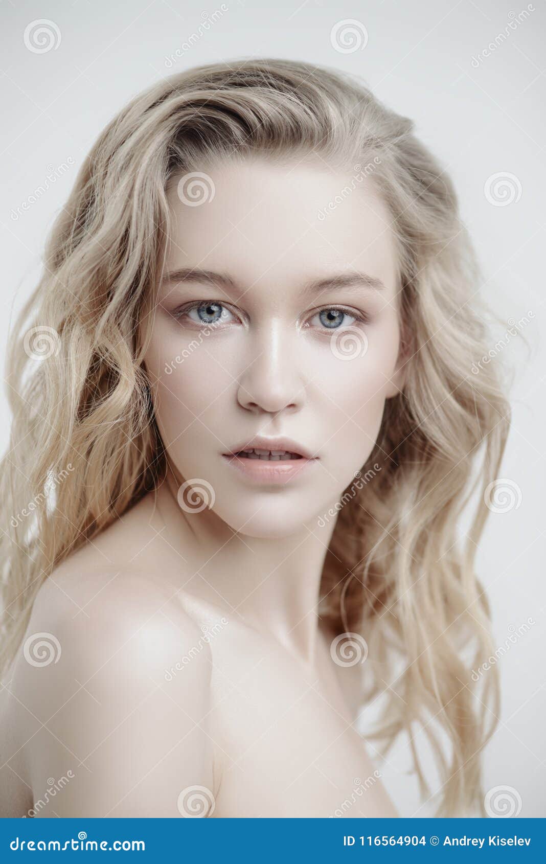 Natural Women Pics