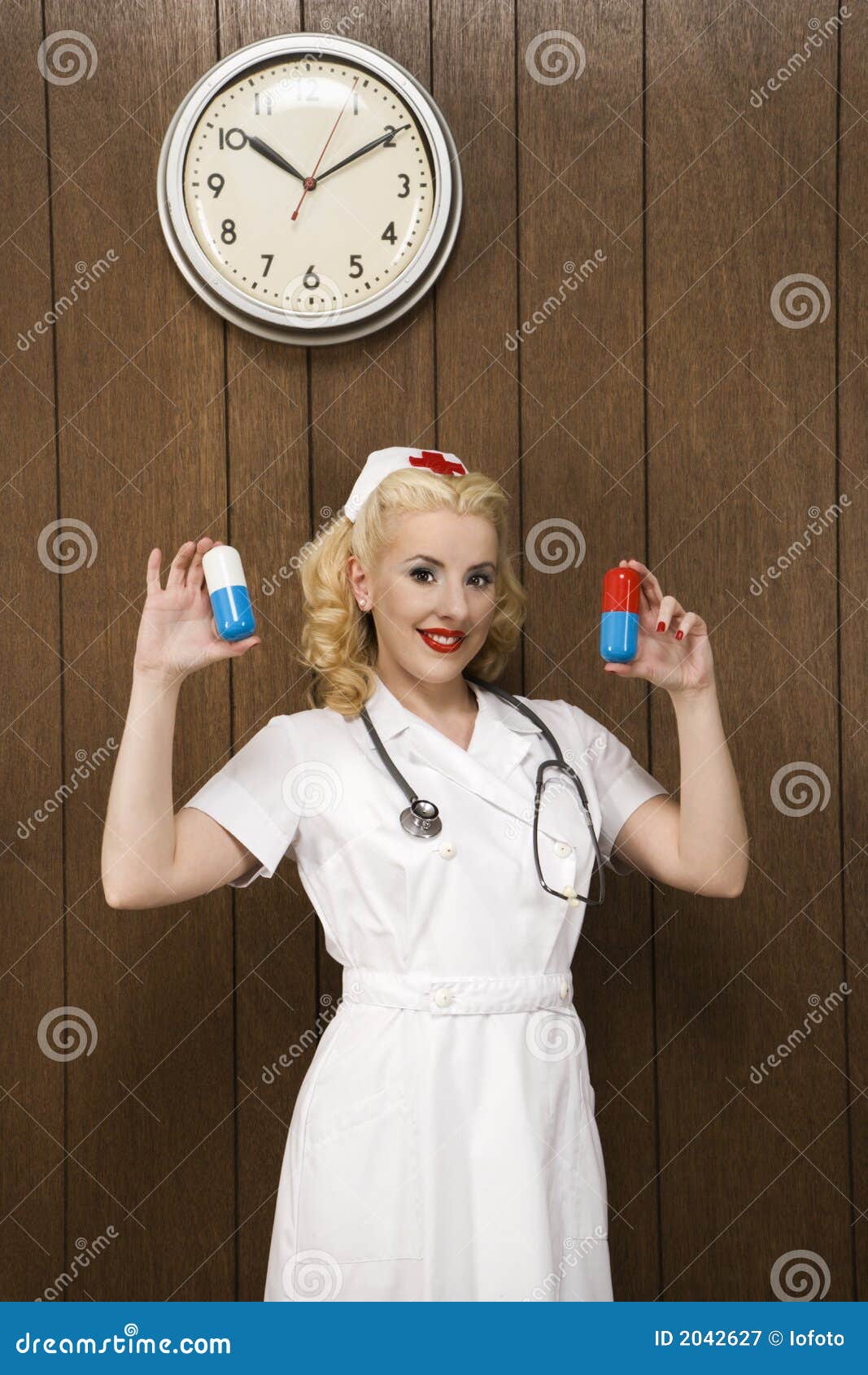Ретро медсестра