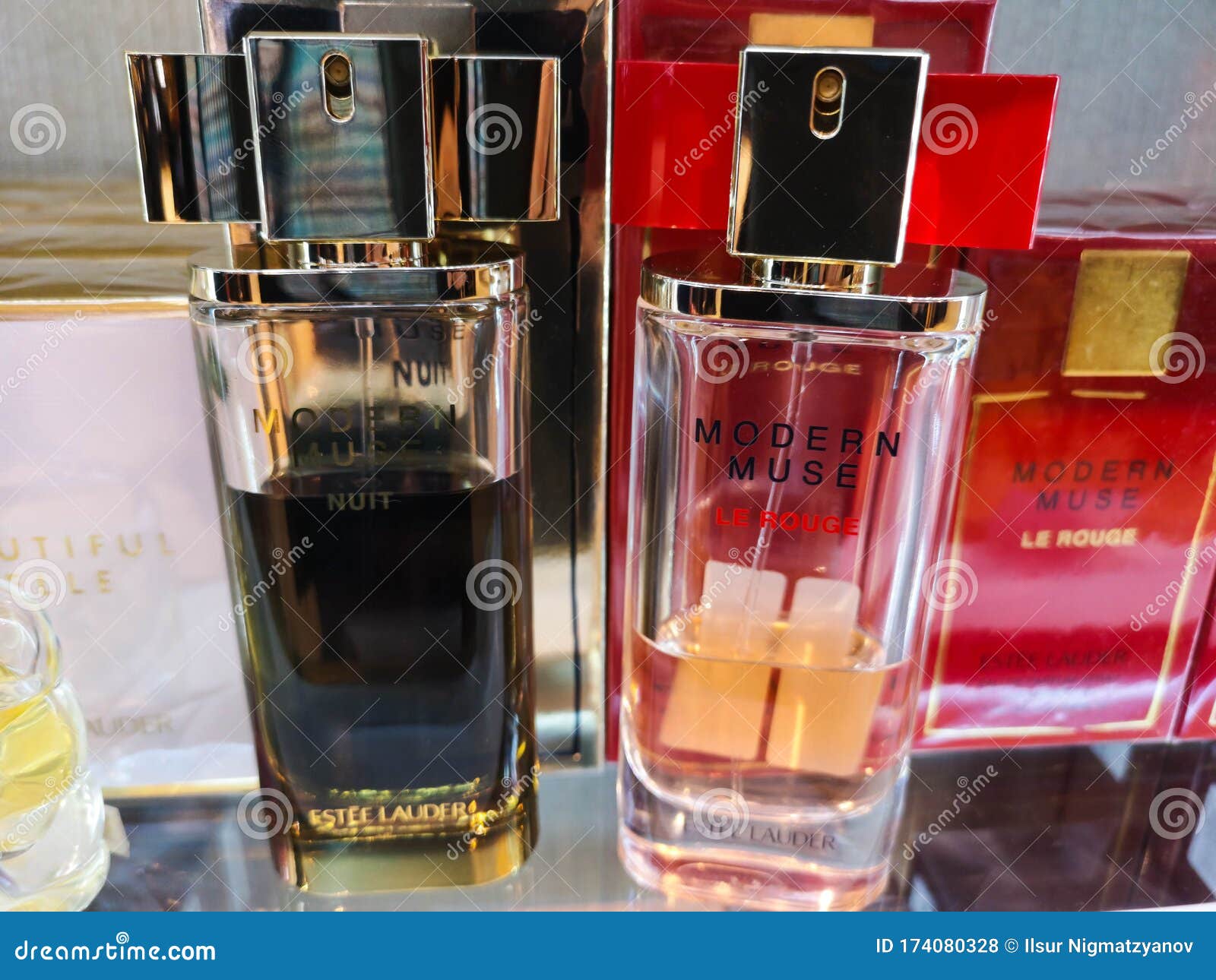 Female Perfumed Water with Fruit Aroma Modern Muse Le Rouge and with ...