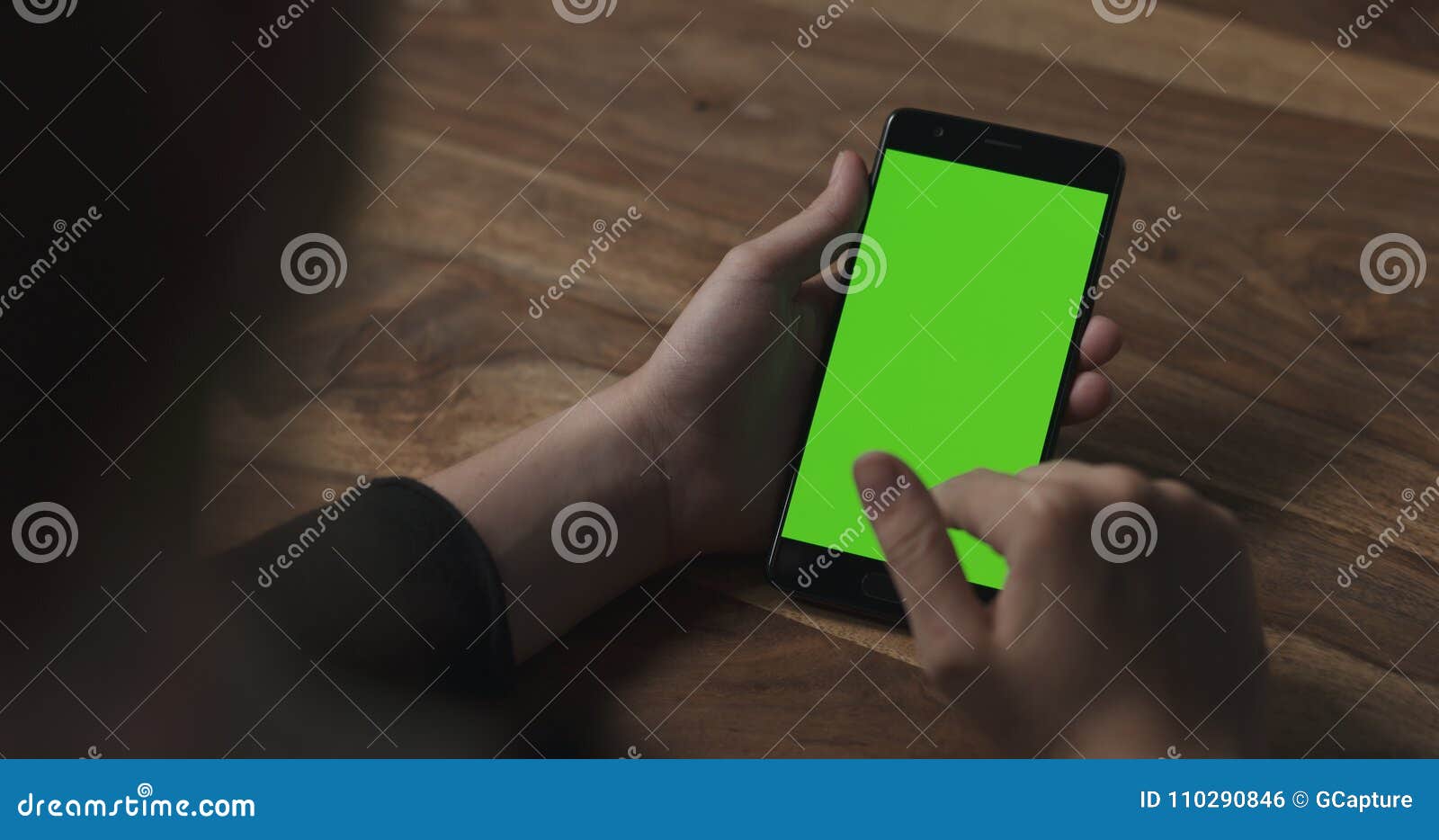 Mobile Phone Green Screen Images – Browse 90,218 Stock Photos, Vectors, and  Video