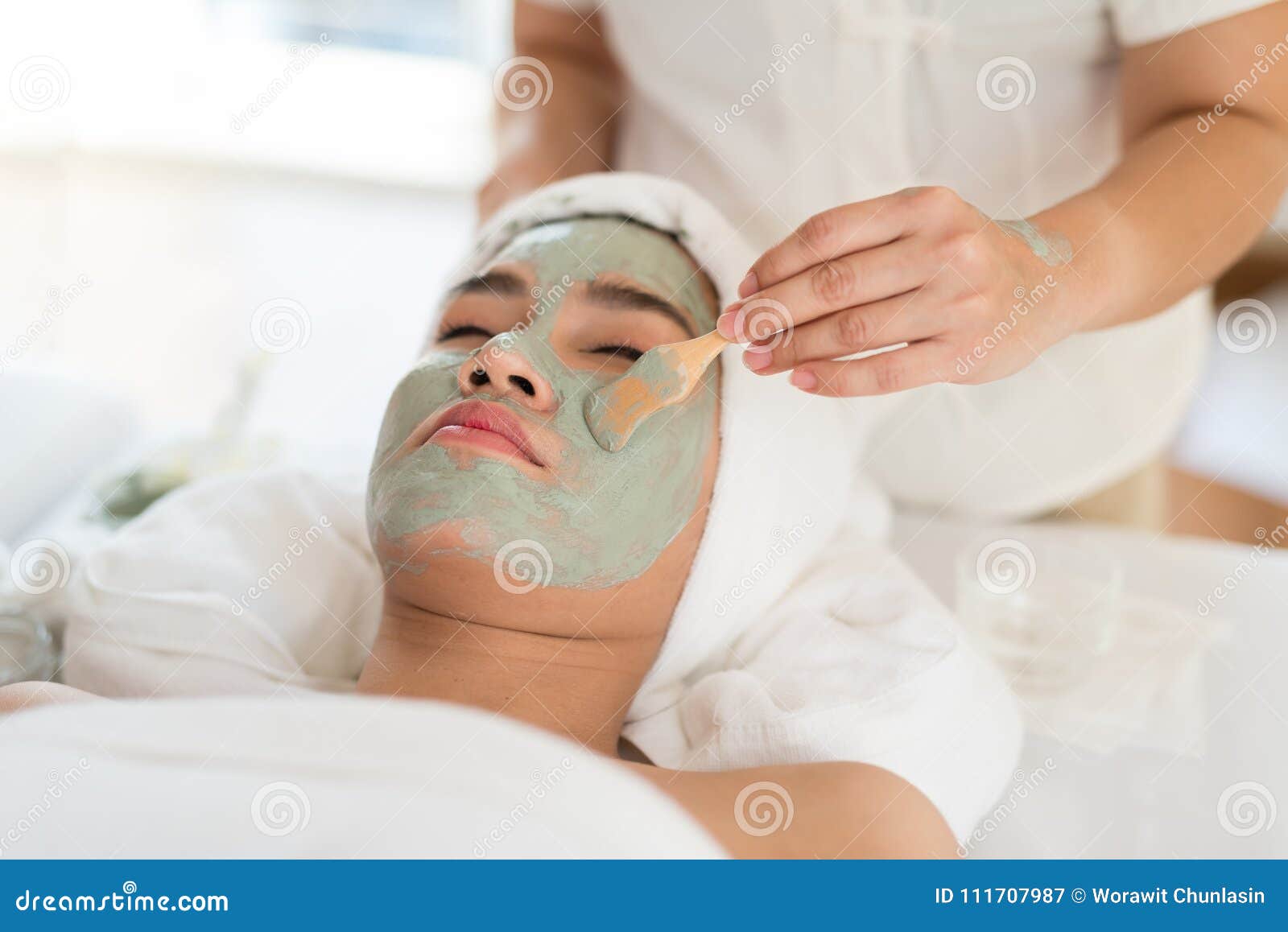 A Female Therapist Doing Facial Spatreatment Add Moisture To Th Stock Image Image Of Asian