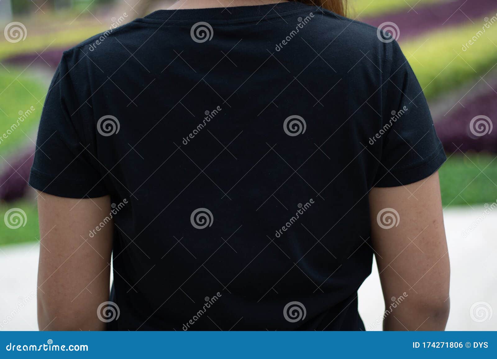 Download Female Wearing Black T Shirt In Outdoor In Back Side View ...