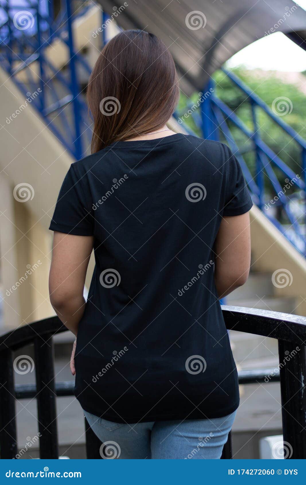 Download Female Wearing Black T Shirt In Outdoor In Back Side View ...