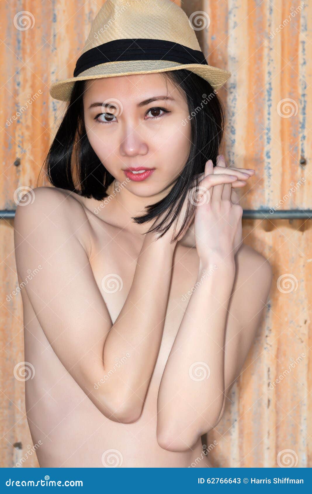 Femme chinoise nue