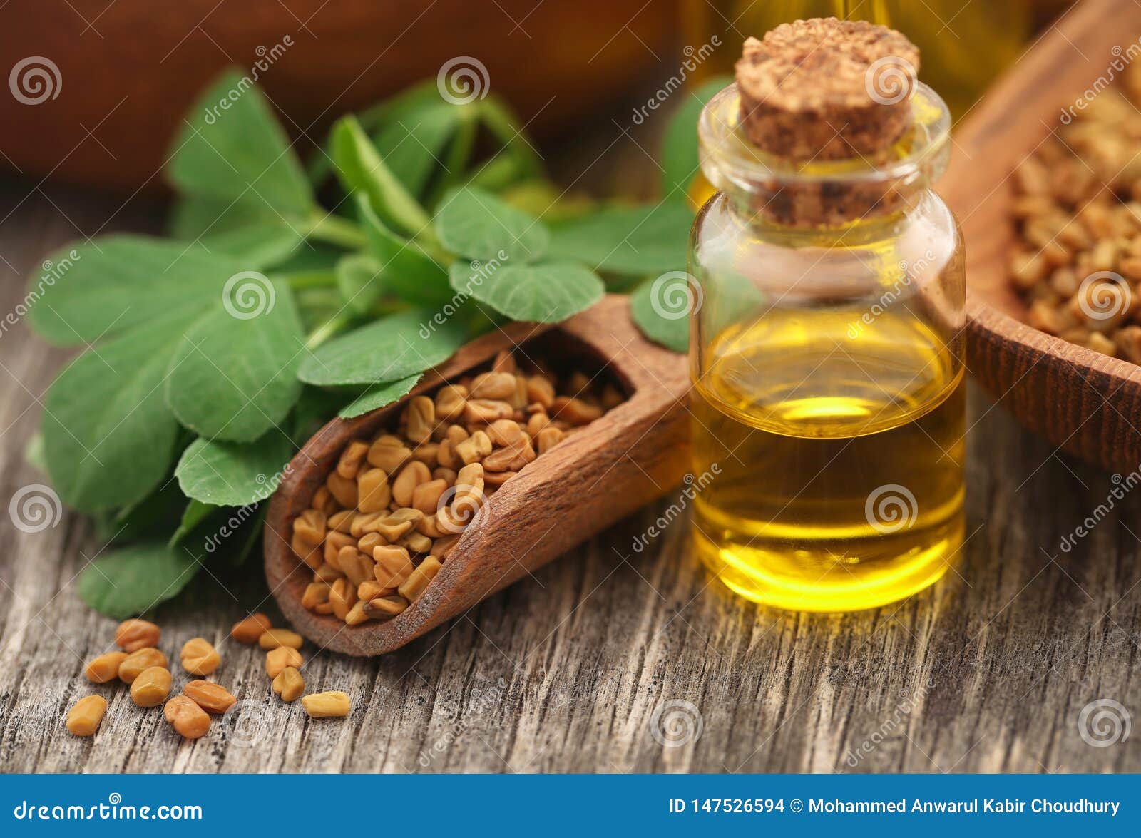 fenugreek seeds with oil in bottle
