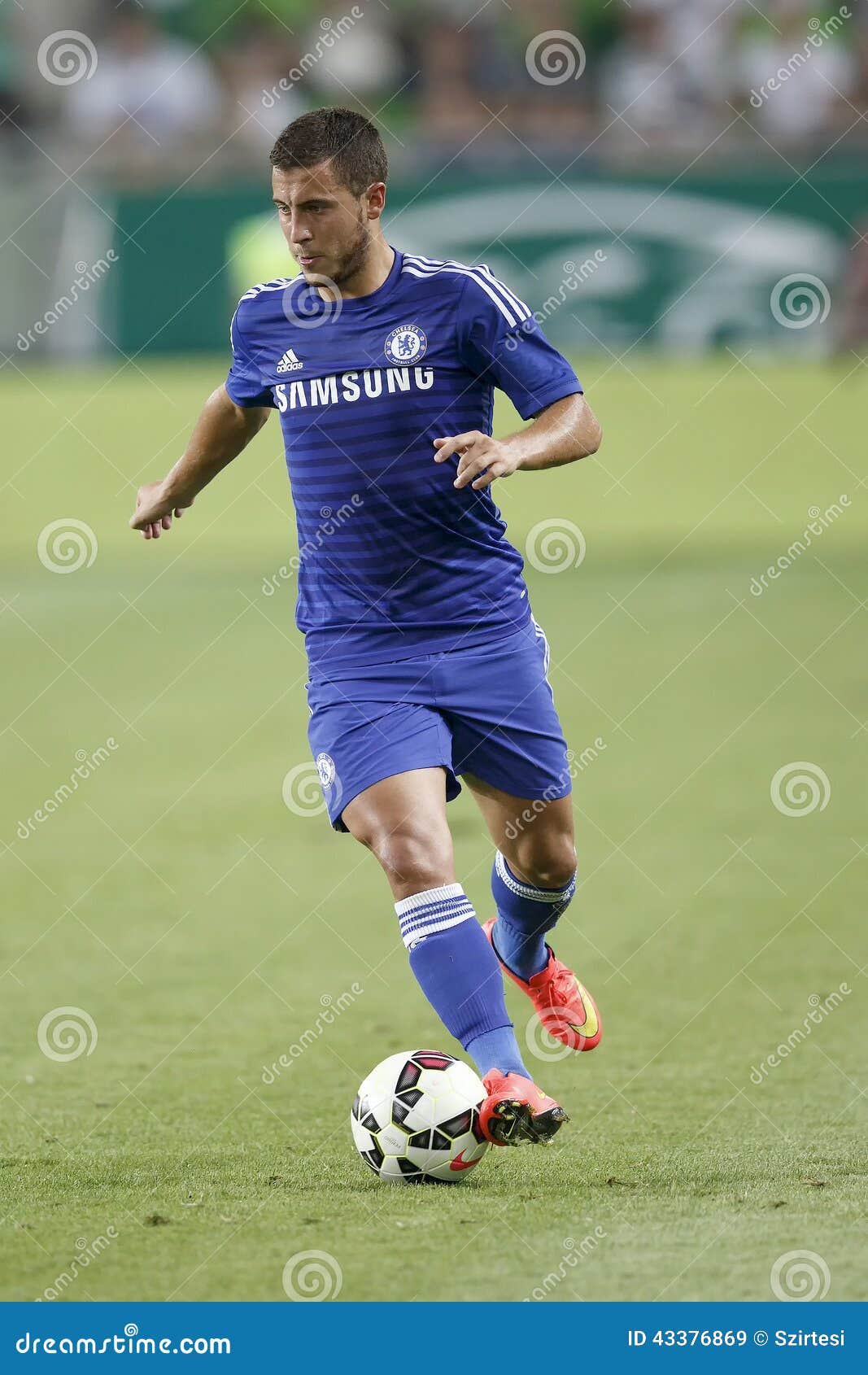 BUDAPEST, HUNGARY - APRIL 2: Mats Knoester of Ferencvarosi TC