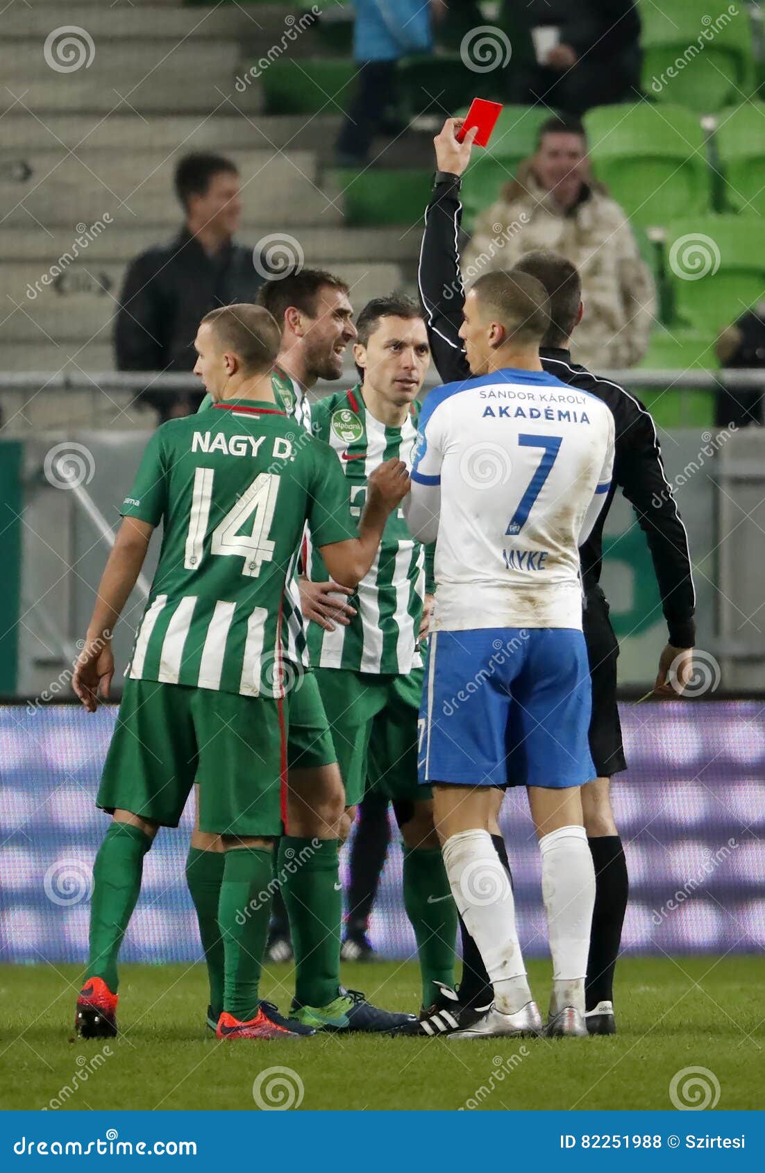 Ferencvarosi TC V MTK Budapest - Hungarian OTP Bank Liga 1-1 Editorial  Stock Photo - Image of dominik, daniel: 82251988