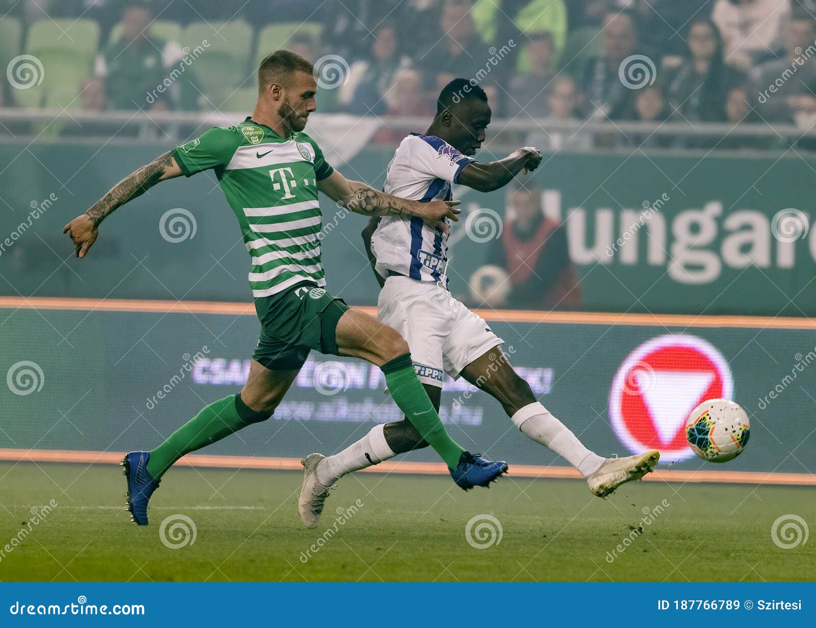 Ferencvarosi TC V Ujpest FC - Hungarian OTP Bank Liga 1-0 Editorial Stock  Photo - Image of ajpest, football: 187766763