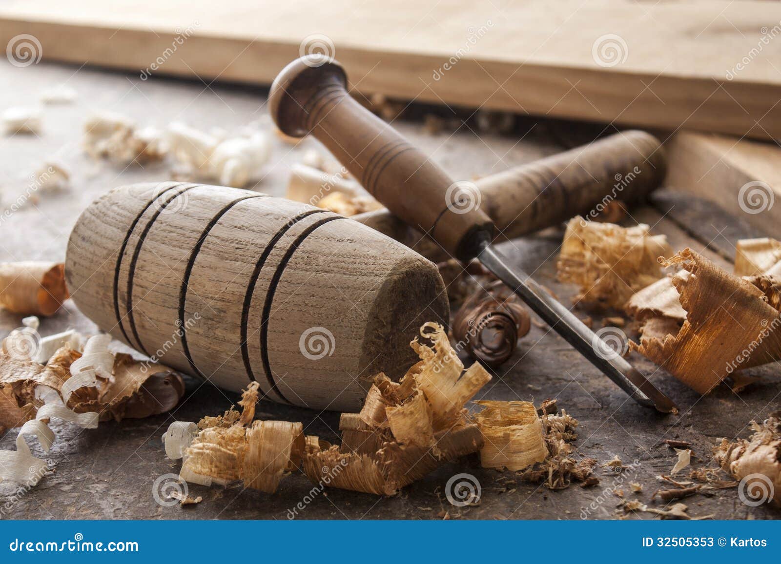 Ferramentas do marceneiro imagem de stock. Imagem de ainda - 32505353