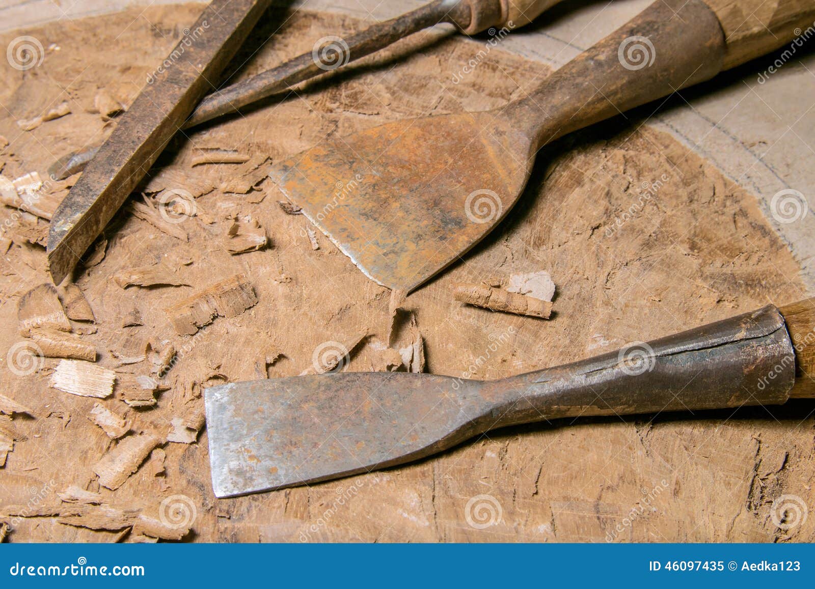 Ferramentas Do Marceneiro Na Tabela De Madeira Imagem de Stock - Imagem