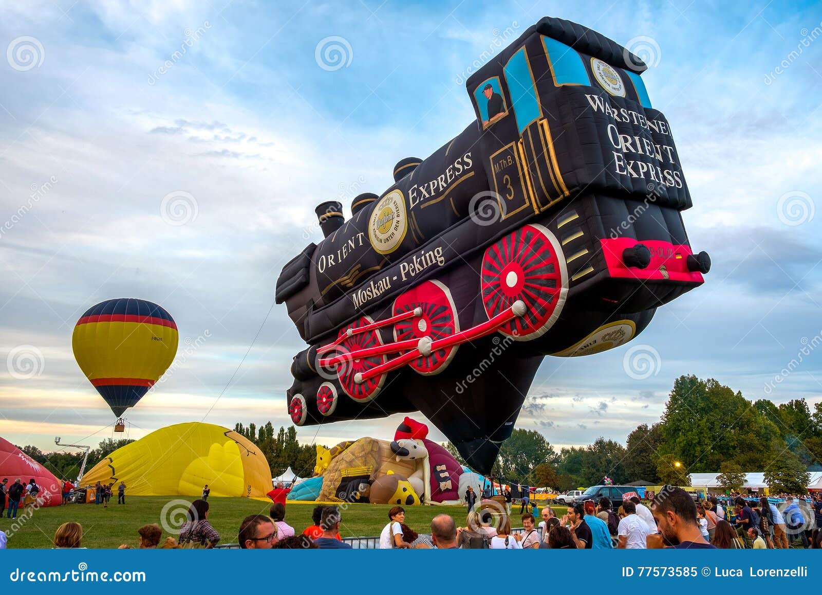 Ferrara Italy 16 September 16 A Special Shapes Hot Air Baloon Inspired By The Famous Orient Express Train Editorial Image Image Of Giant Show