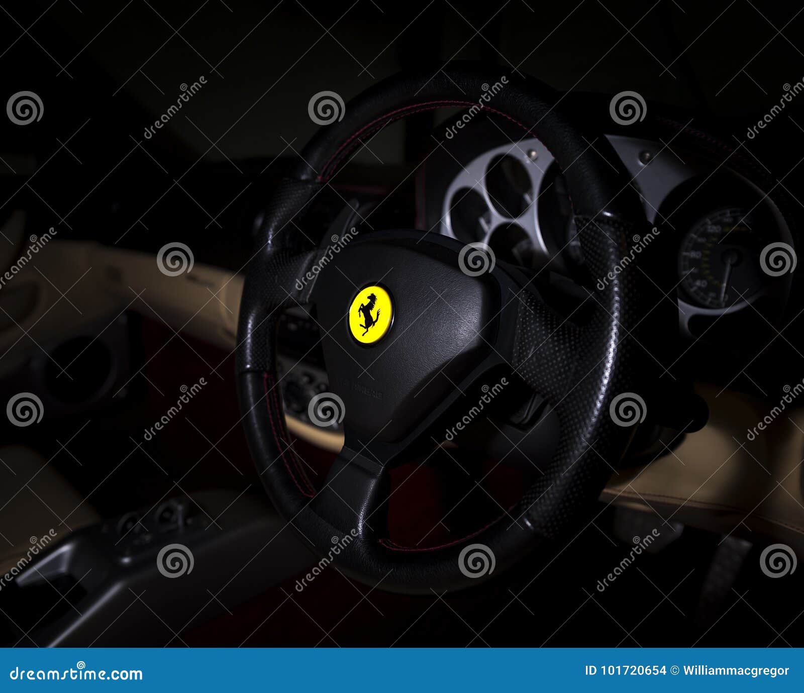 Lái xe Ferrari luôn là một trải nghiệm đầy kích thích và thú vị. Thiết kế vô lăng Ferrari steering wheel độc đáo với những chi tiết tinh tế sẽ khiến bạn cảm thấy như tham gia vào những cuộc đua tốc độ mãnh liệt. Hãy cùng xem hình ảnh để được trải nghiệm nhé!