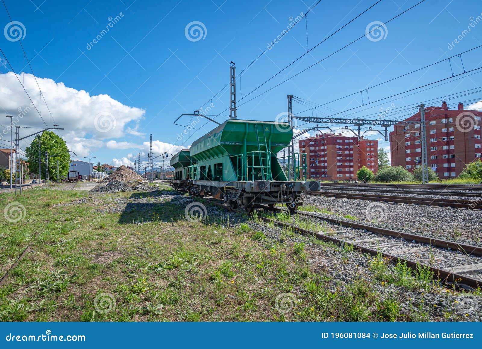 ferrocarril vias y vagones