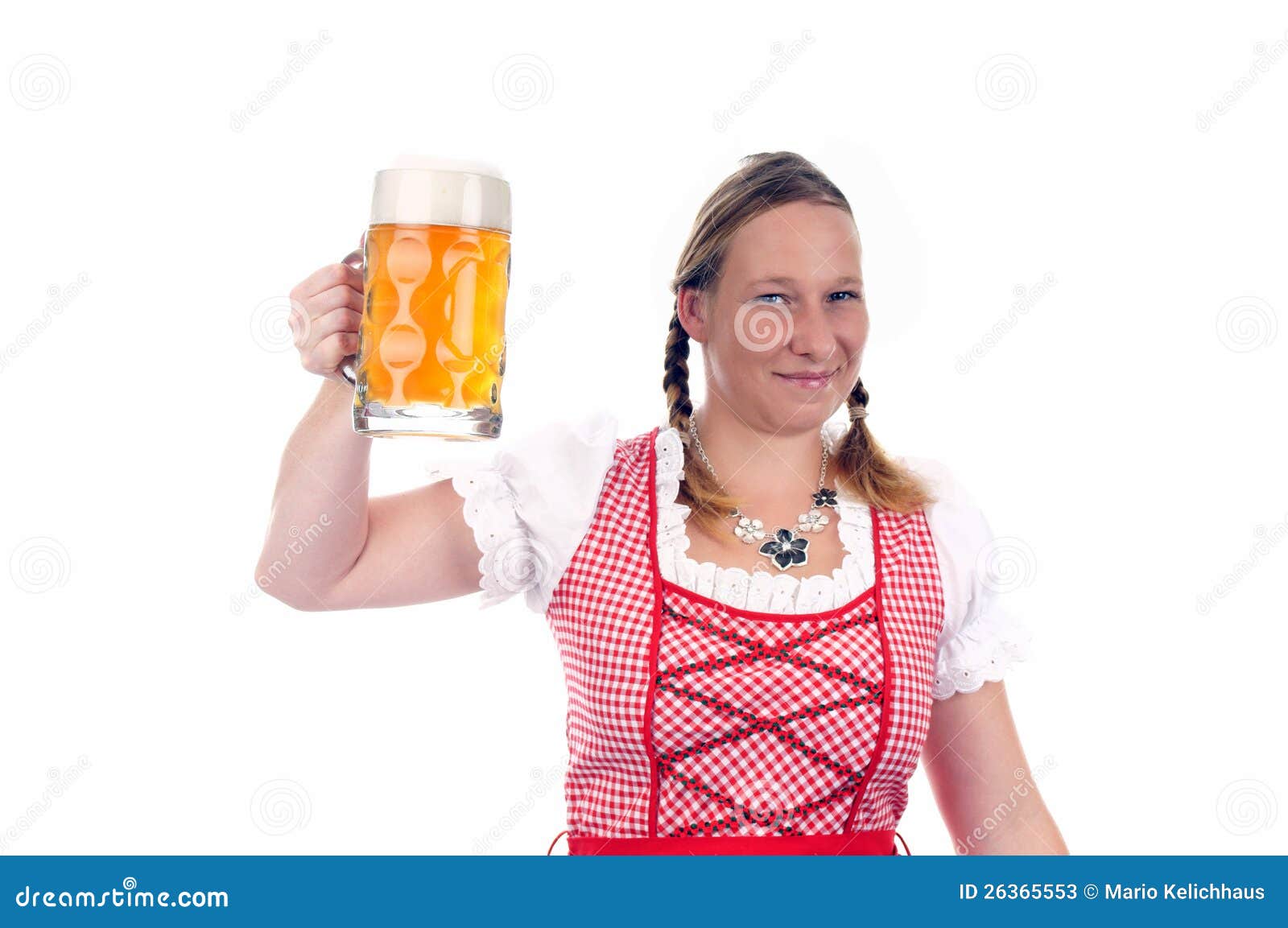 Festival da cerveja de Munich. Mulher bonita no dirndl e na pinta