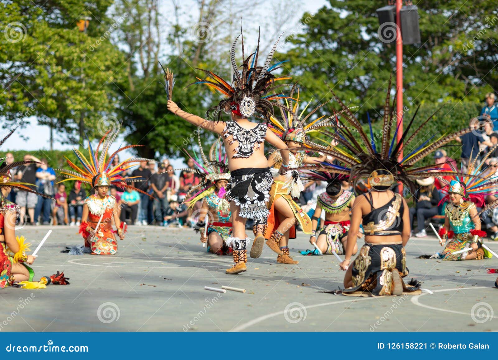 Festival del verano indio foto editorial. Imagen de bailando 126158221