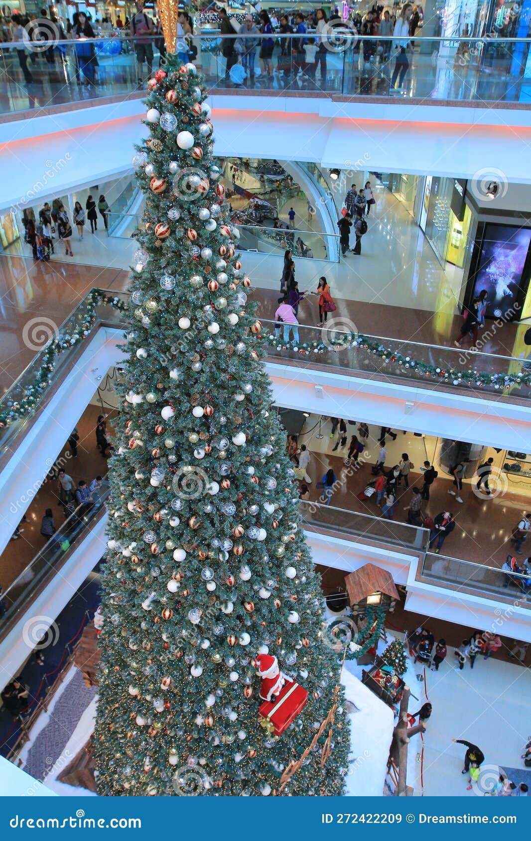 Festival Walk Navidad Decorations Hong Kong 24 Nov 2013 Imagen de ...