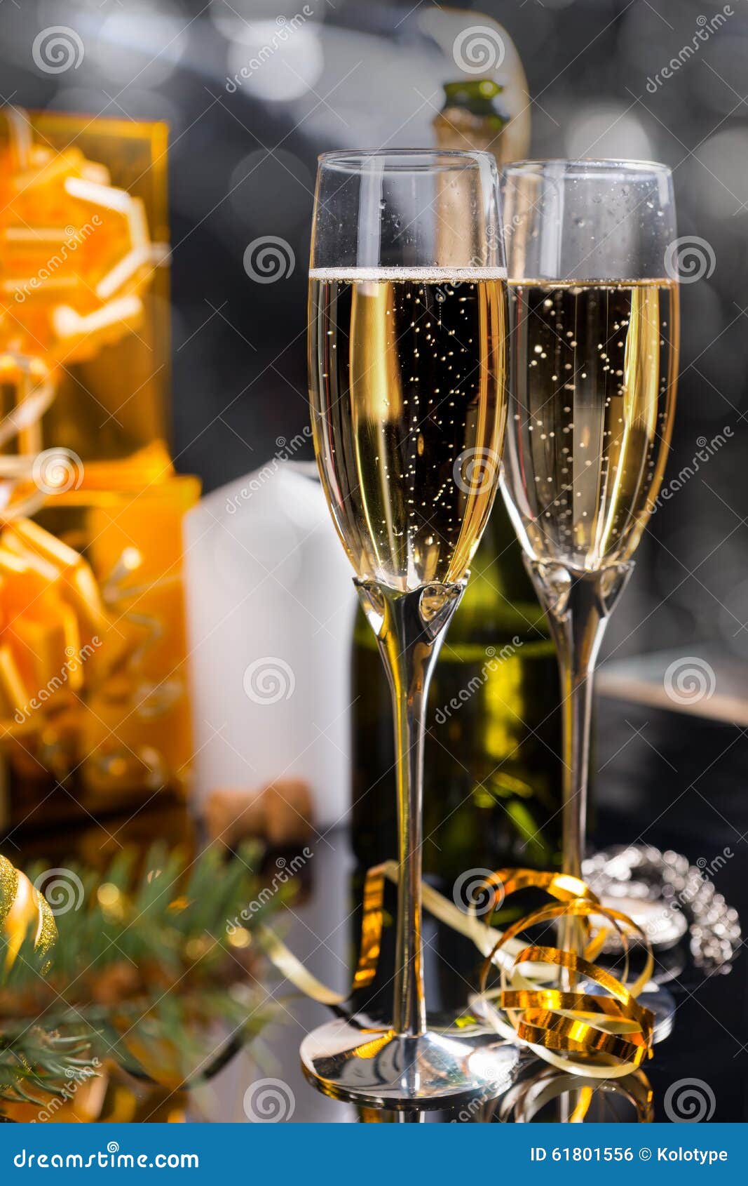 Champange Christmas Ideas / Christmas Champagne Royalty Free Stock ...