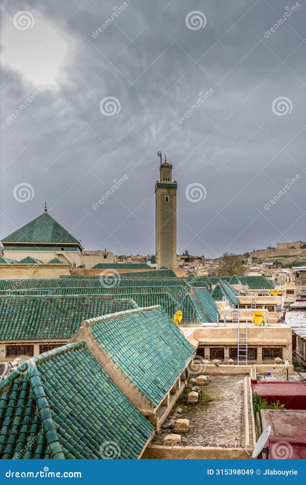 al-attarine madrasa, fez medina, morocco. it was built by the marinid sultan uthman ii abu said in 1323-5