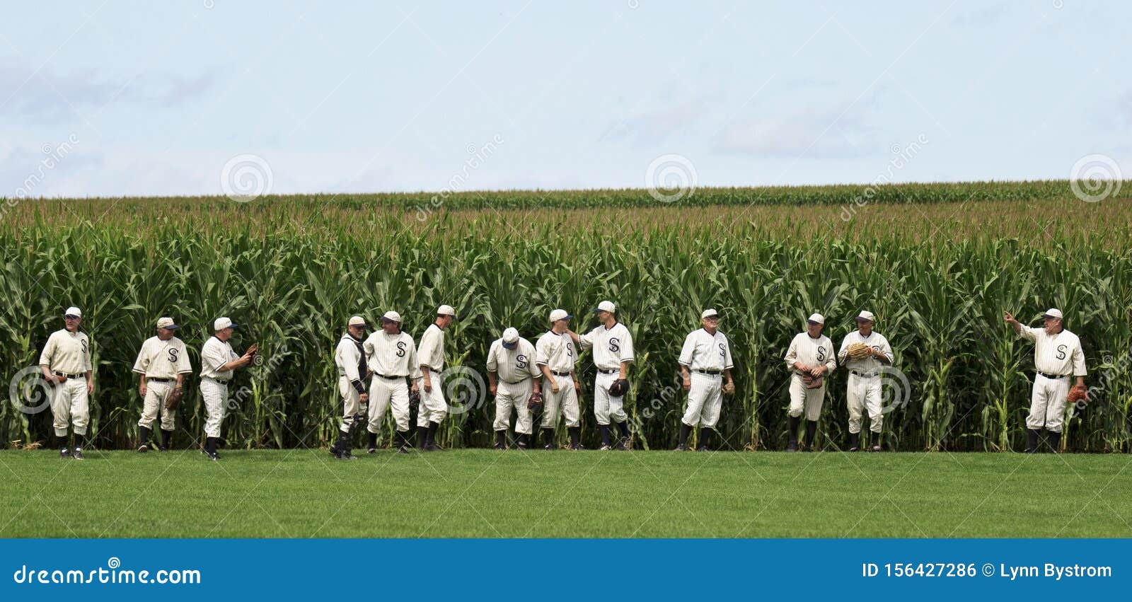 Field of Dreams editorial photo. Image of ghosts, cornfield