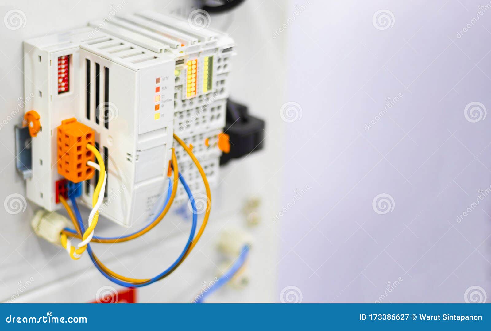 fieldbus coupler is for use for a small data width in the process image to digital process data