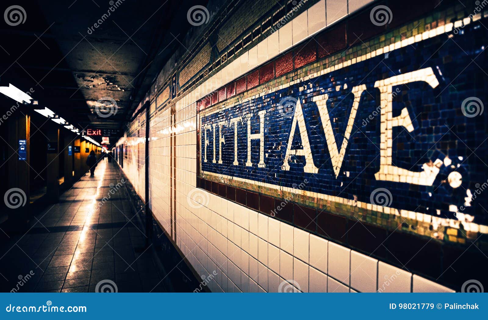 fifth avenue subway station