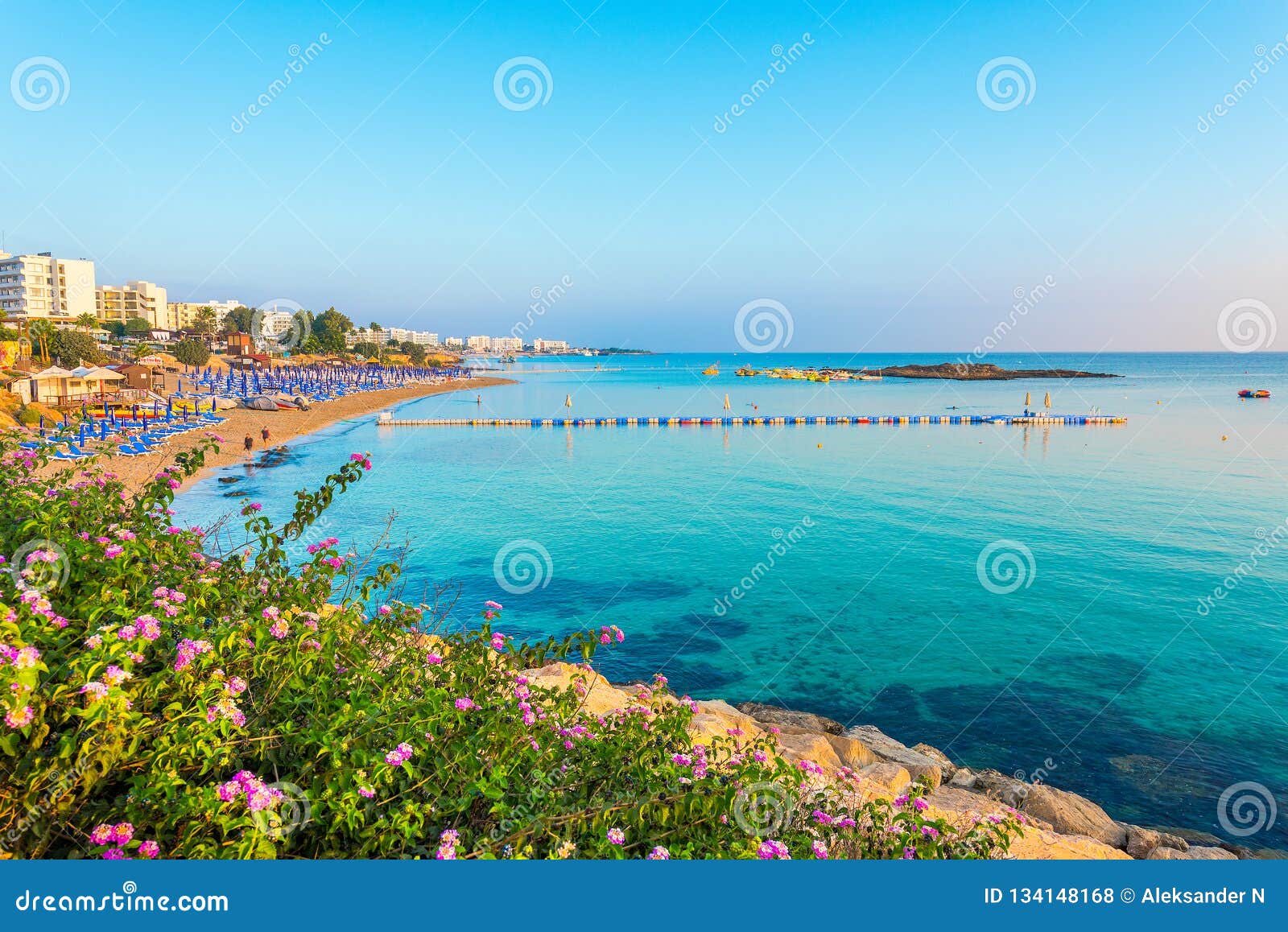 Canberra Vend om Blå Fig Tree Bay Beach in Protaras, Cyprus Stock Photo - Image of holiday,  island: 134148168