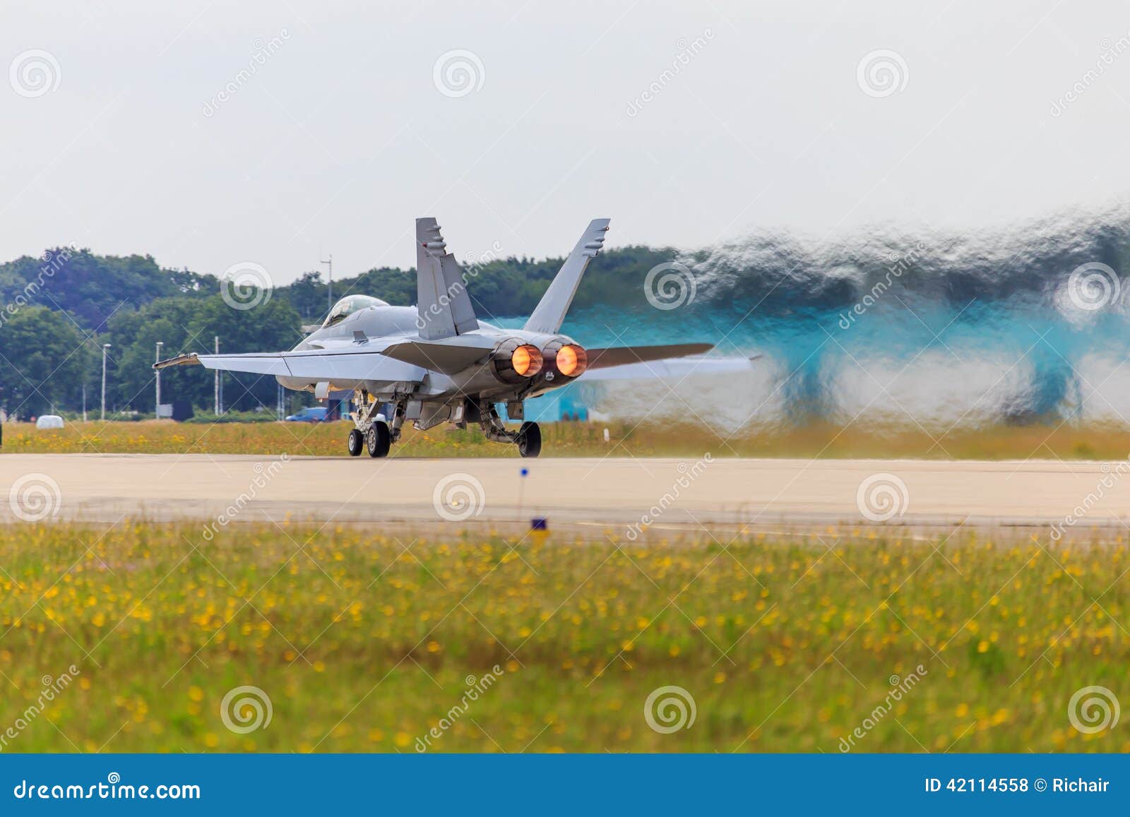 fighter jet with afterburner