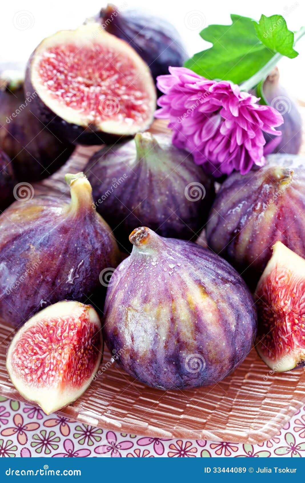 Figs fruit stock image. Image of freshness, nature, leaf 33444089