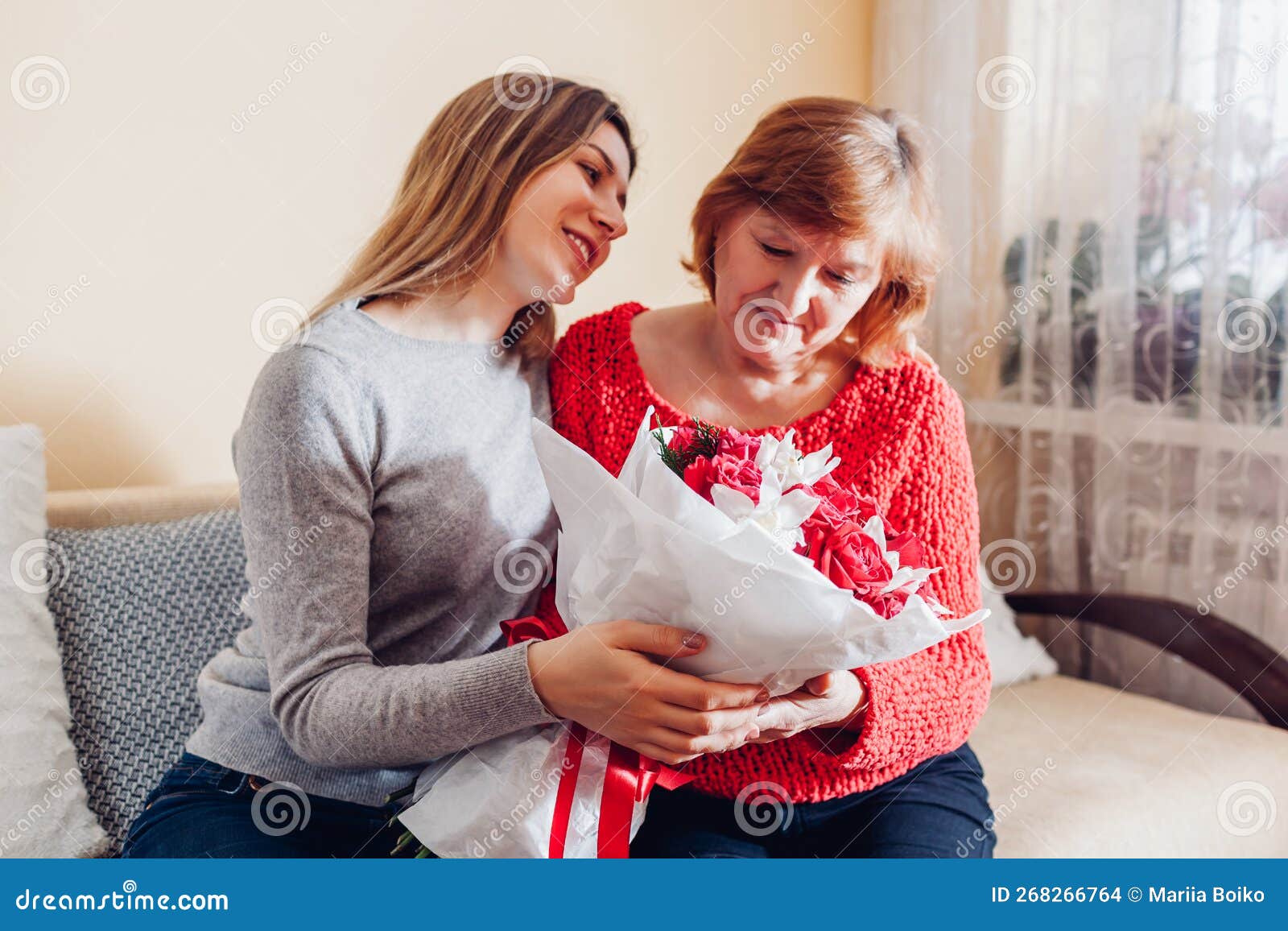 Presente de mãe, para filha. Quem disse que mulher, não gosta de