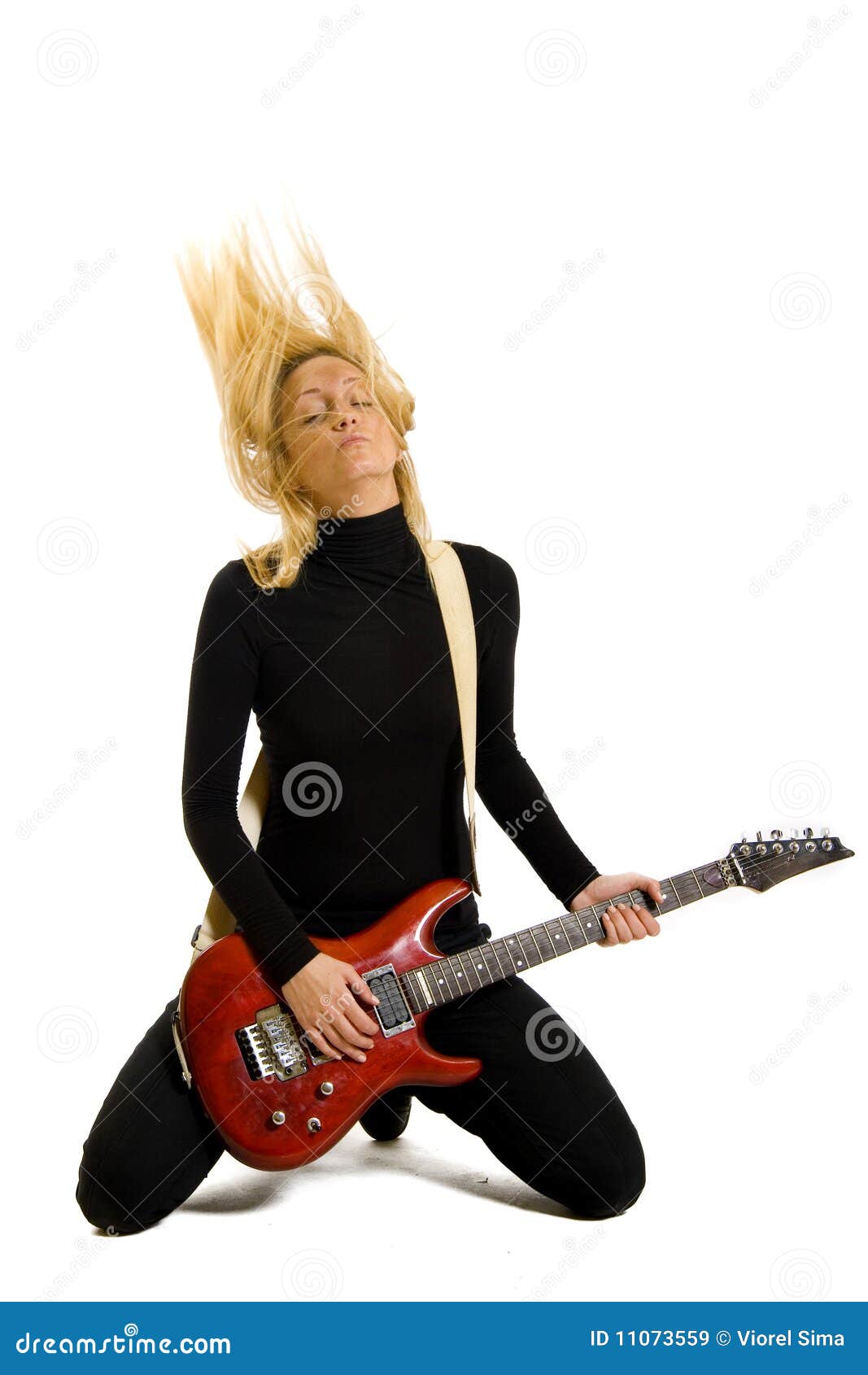 fille de guitare rock branché