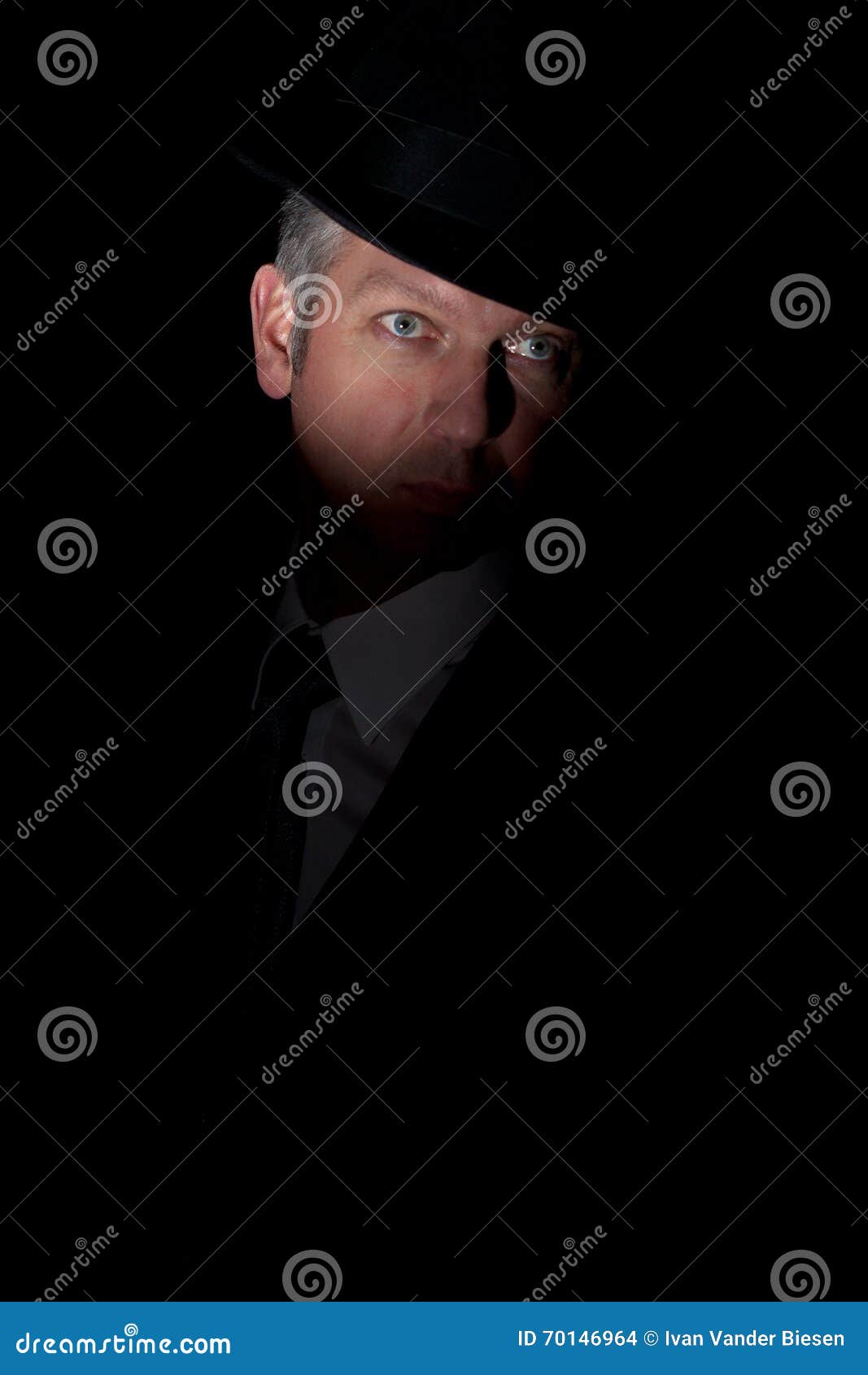 film noir criminal detective hat shadow