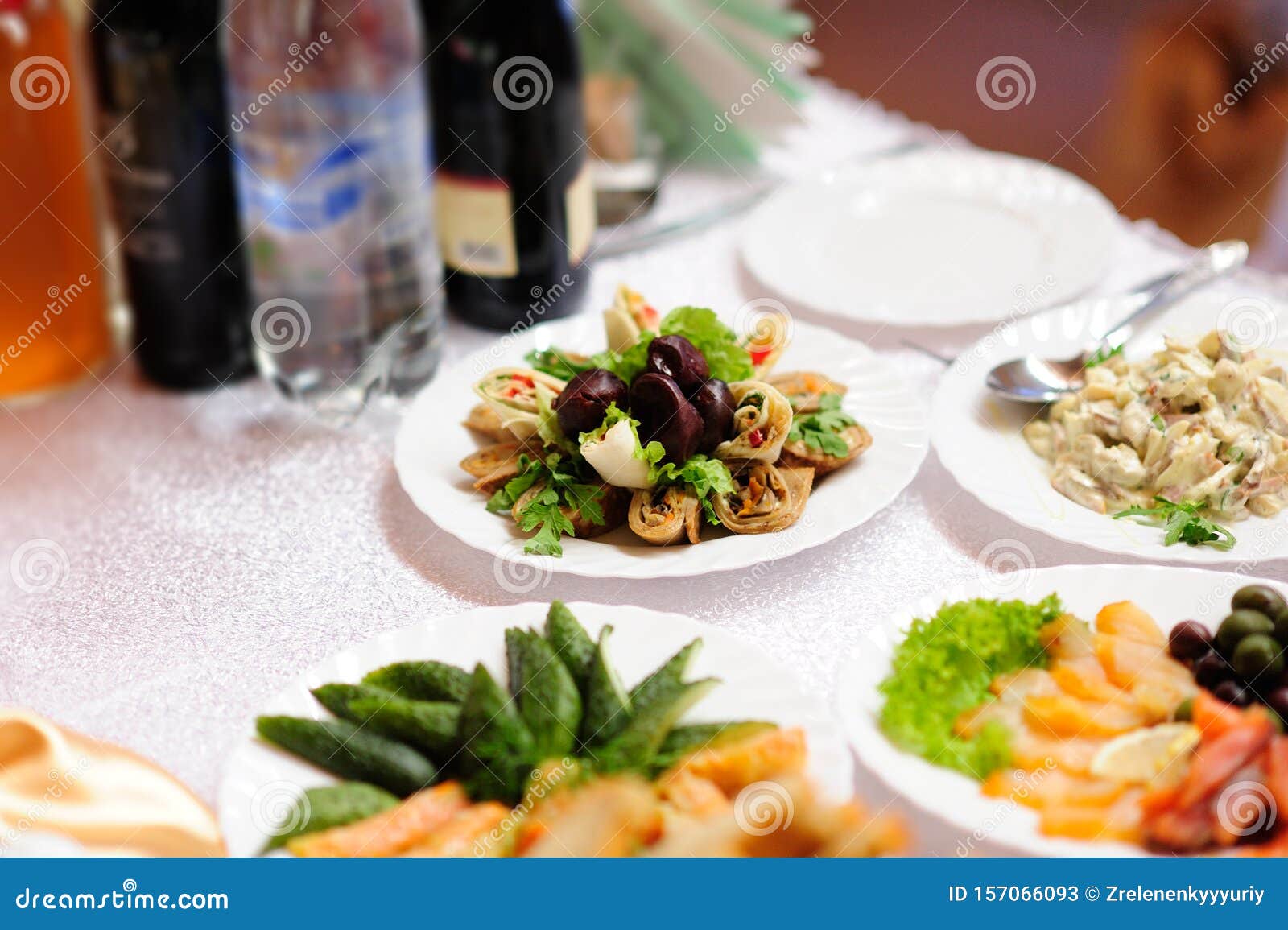 Fine Restaurant Dinner Table Place Setting Stock Image - Image of chair