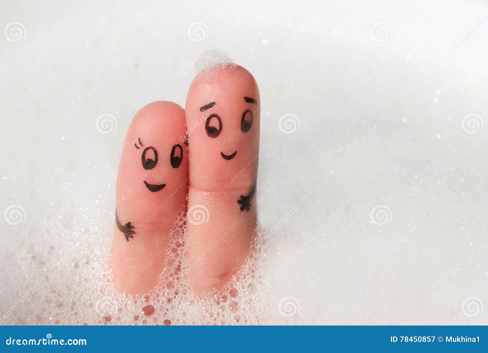 finger art of happy couple bathe in bath