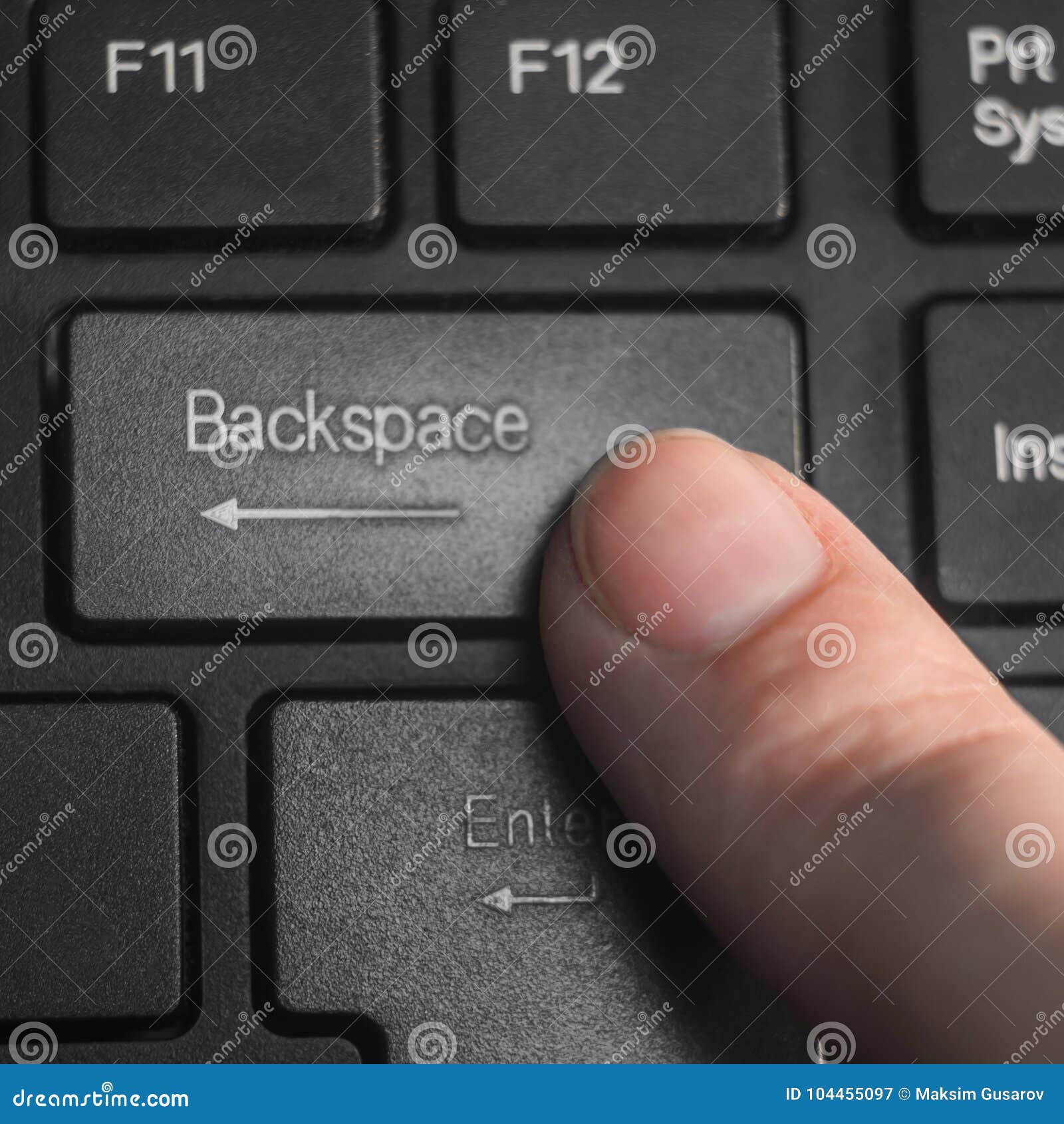 Backspace что делает. Клавиша бэкспейс. Кнопка стереть на клавиатуре. Клавиша Backspace на клавиатуре. Кнопка delete на клавиатуре.