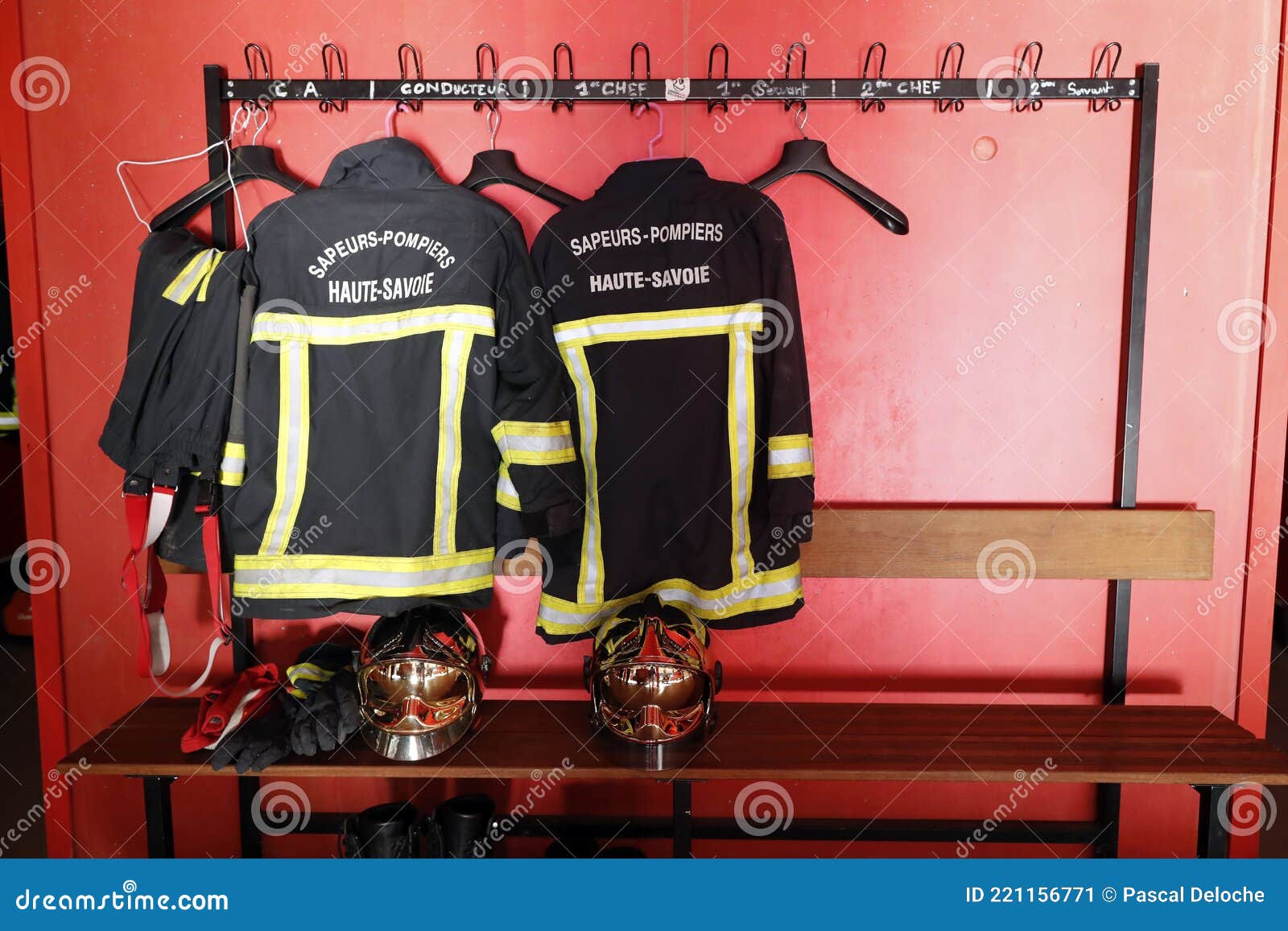 Burundi 2902 Timbres pour Les collectionneurs complète.Edition. 2012 Sapeurs-Pompiers-Hubrettungsfahrzeuge Pompiers // Police