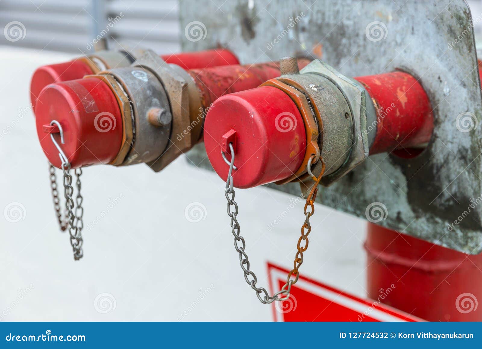 Campbell Yard Hydrant Head