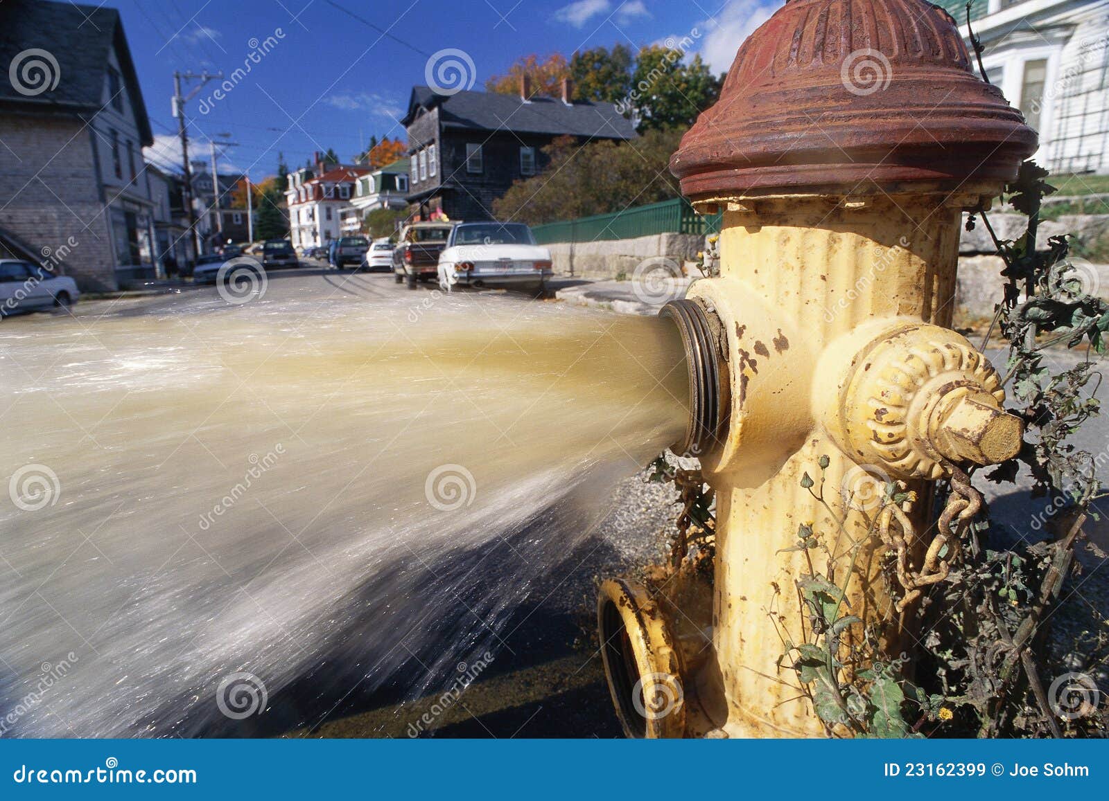 Fire Hydrant Shooting Water Editorial Stock Image Image of water, motion 23162399