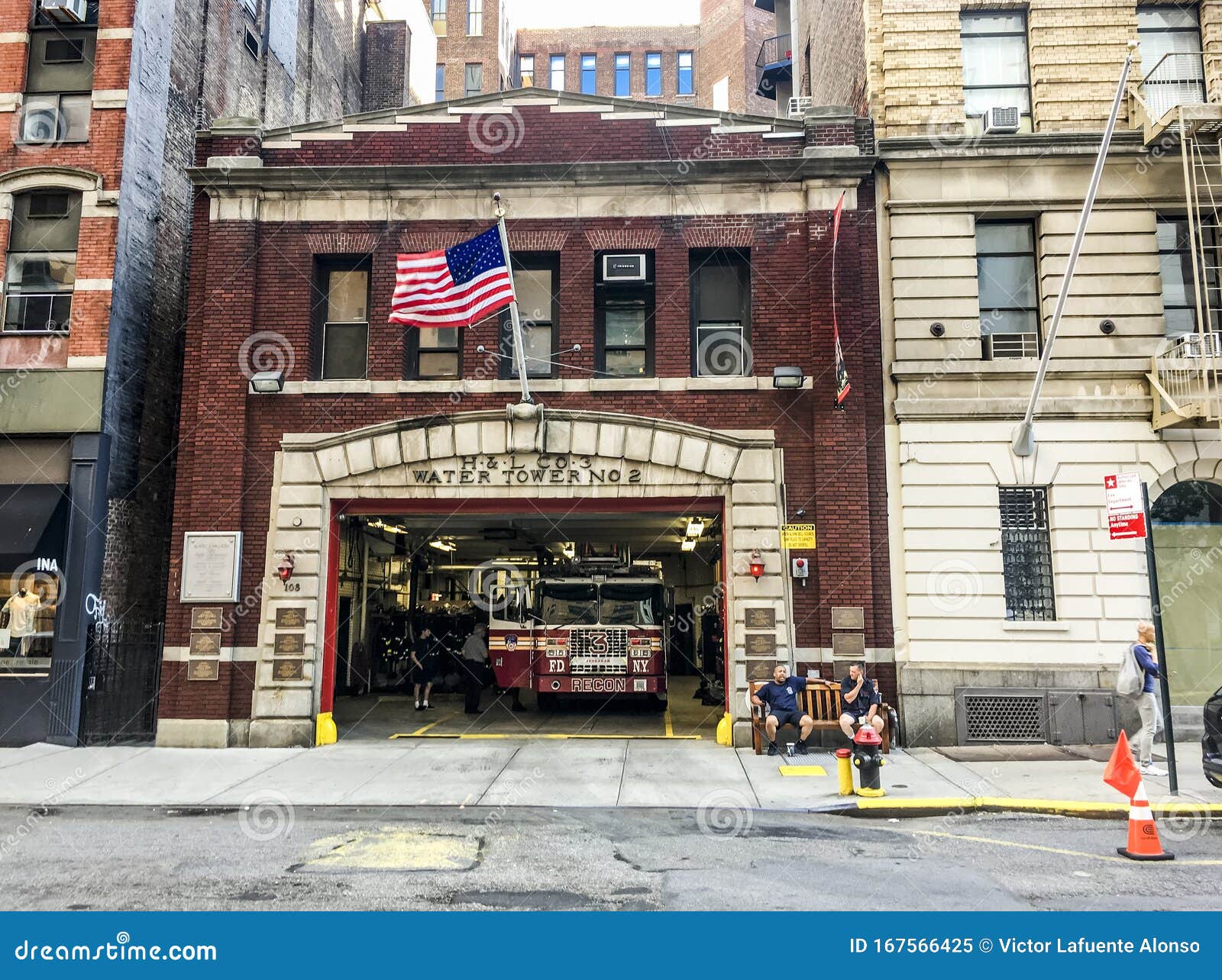 visit fire station new york