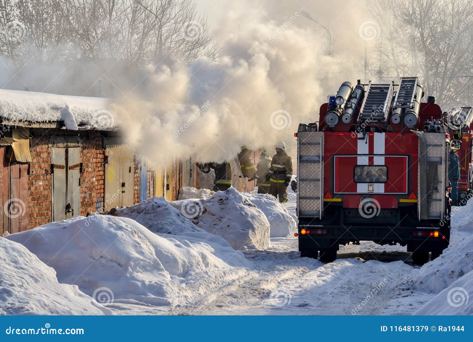 Фото Пожарных На Работе