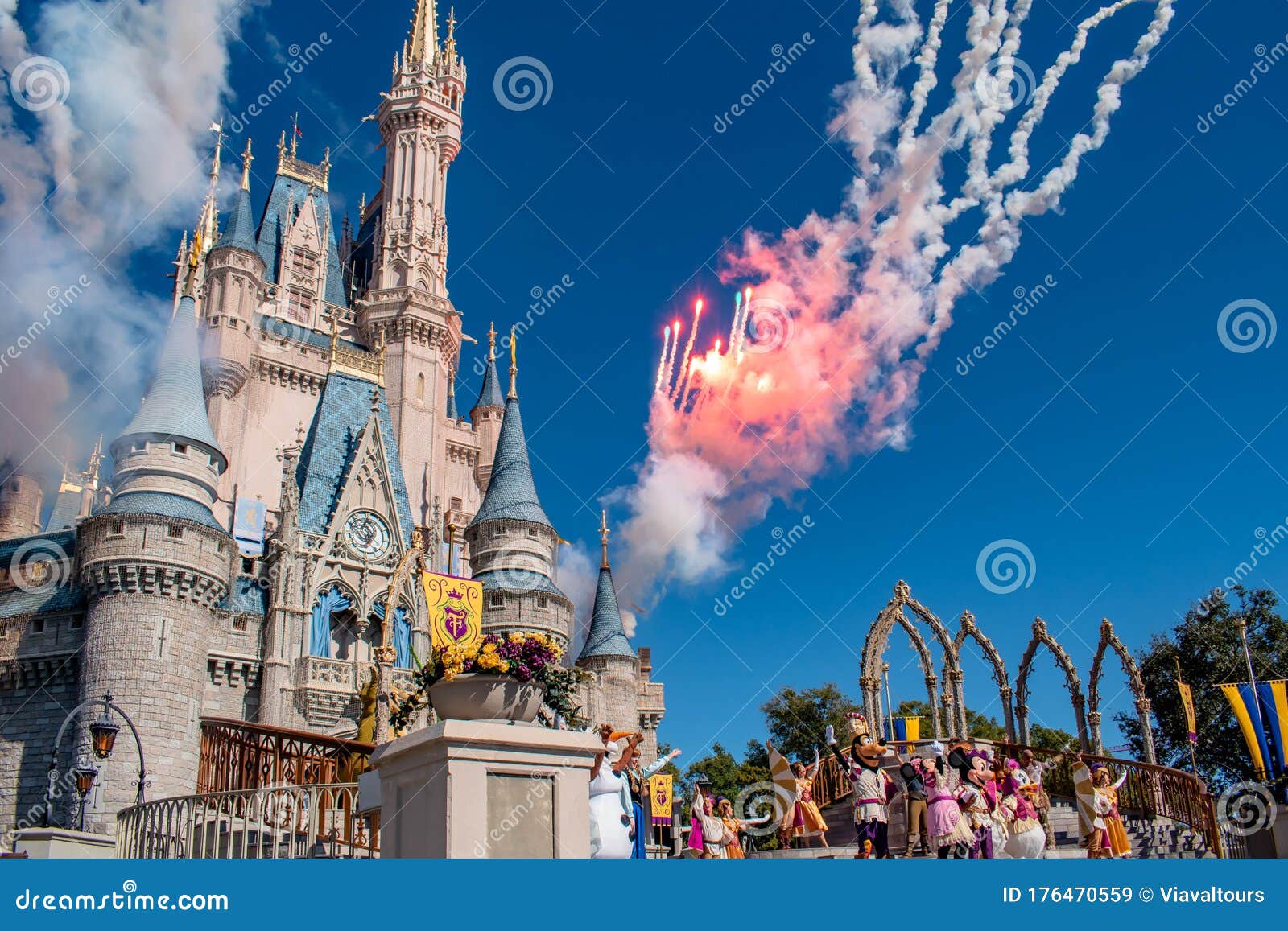 Download Fireworks In Mickeys Royal Friendship Faire On Cinderella ...