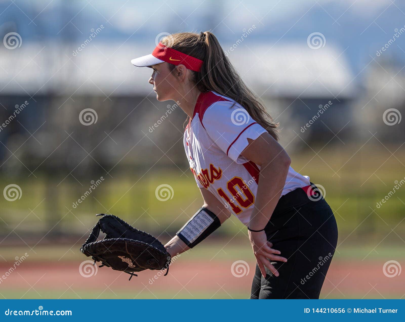 At First Base editorial photo. Image of enterprise, mound 144210656