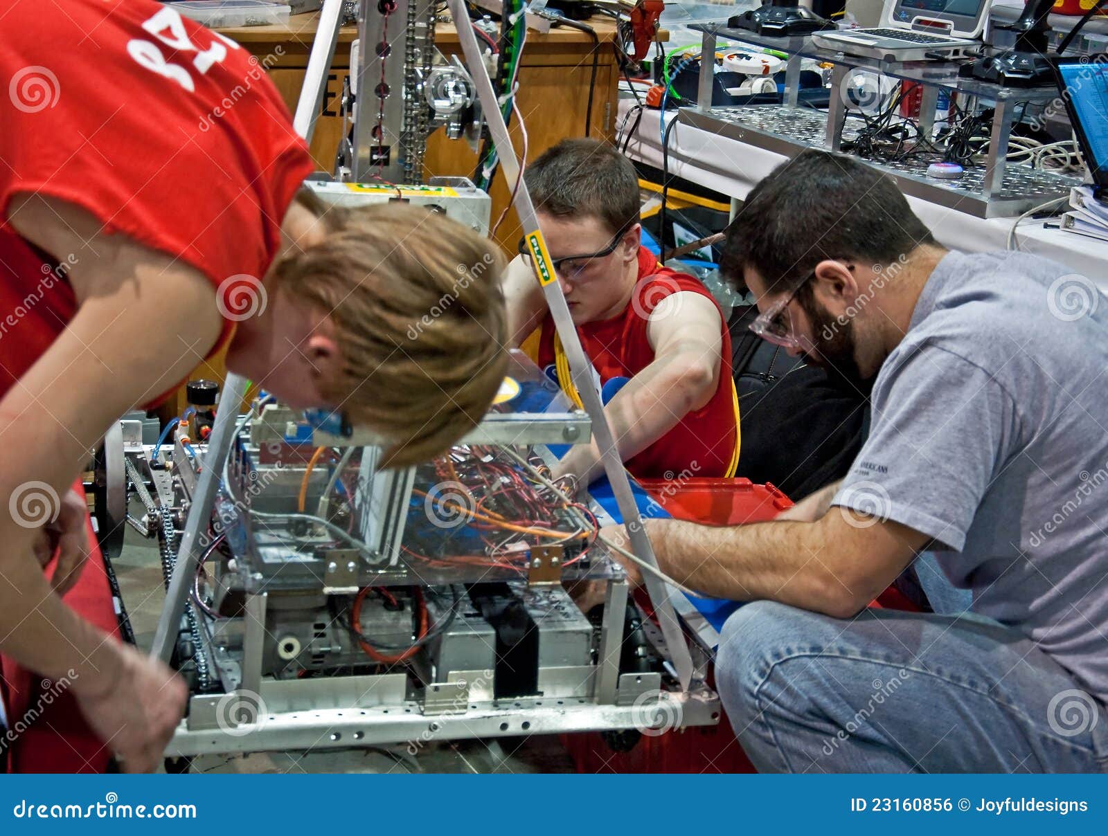 First Science And Technology Teen Competition Editorial Photo - Image Of Competition, Teenagers -8277