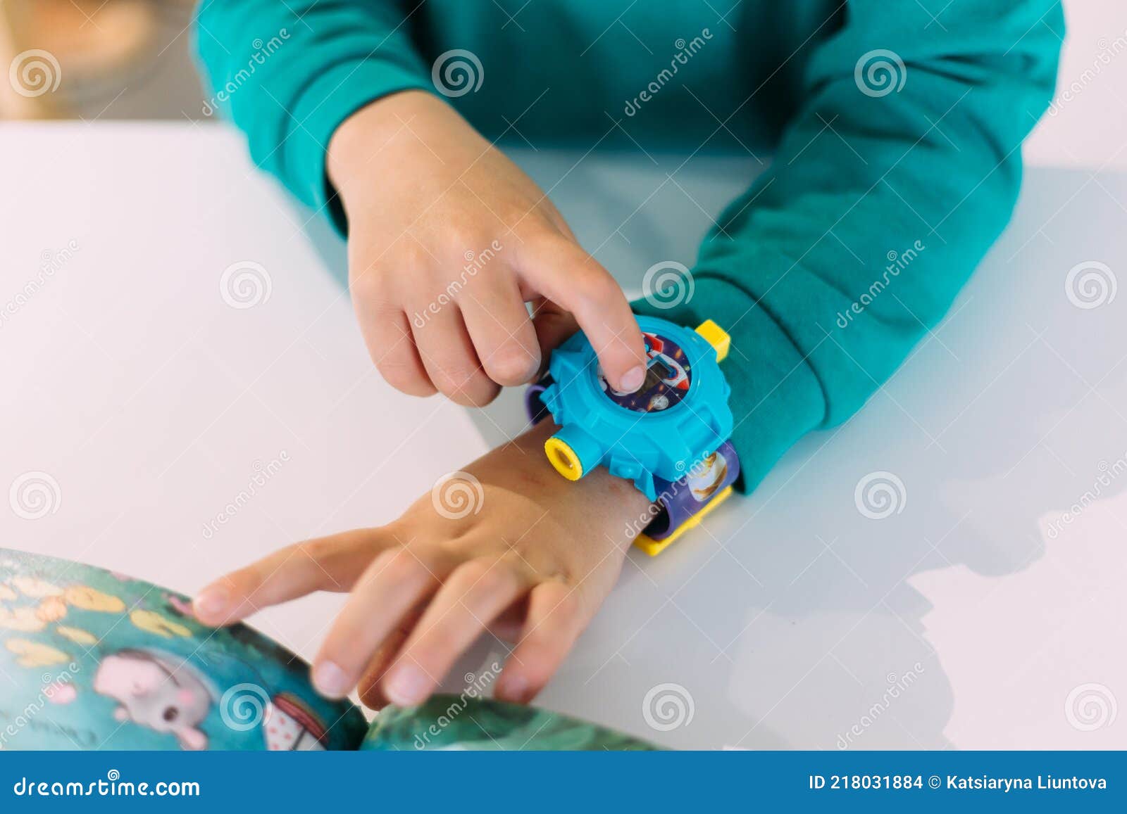 First Watch for Little Boy. Learning To Determine the Time by the Clock