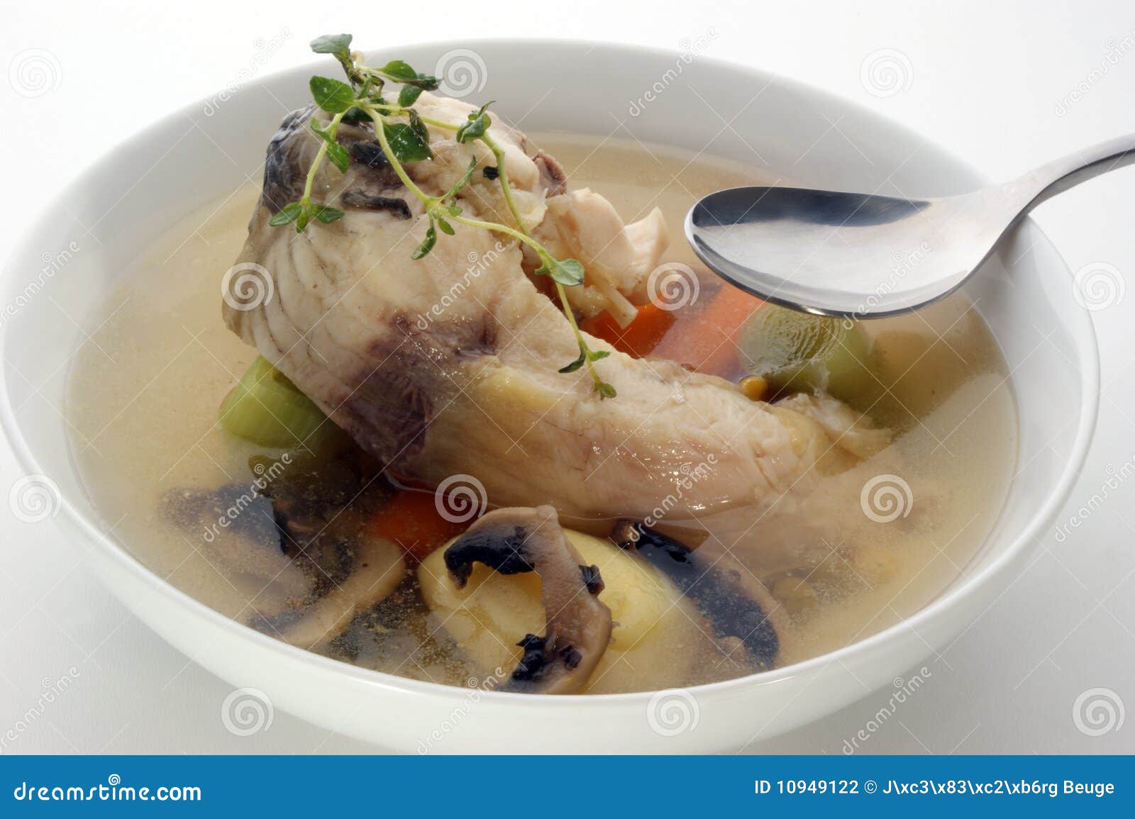 Fischsuppe Mit Kartoffel Und Pilz Stockfoto - Bild von fein, gesundheit ...