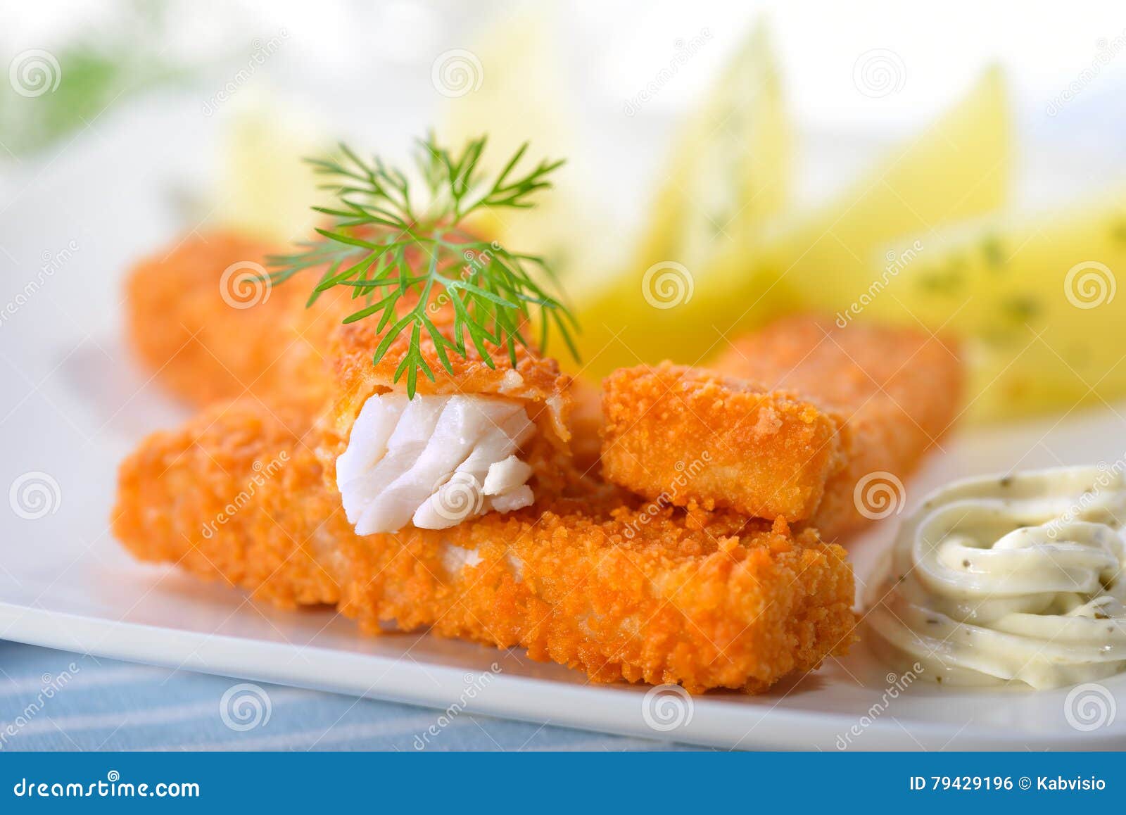 fish fingers with potatoes