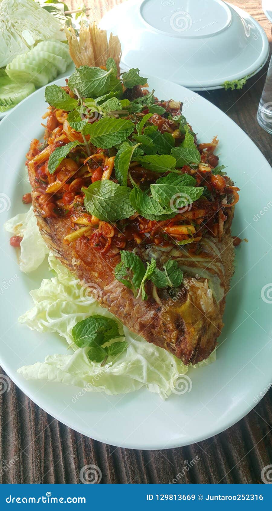 Fish stock image. Image of delicious, vegetable, sauce 129813669