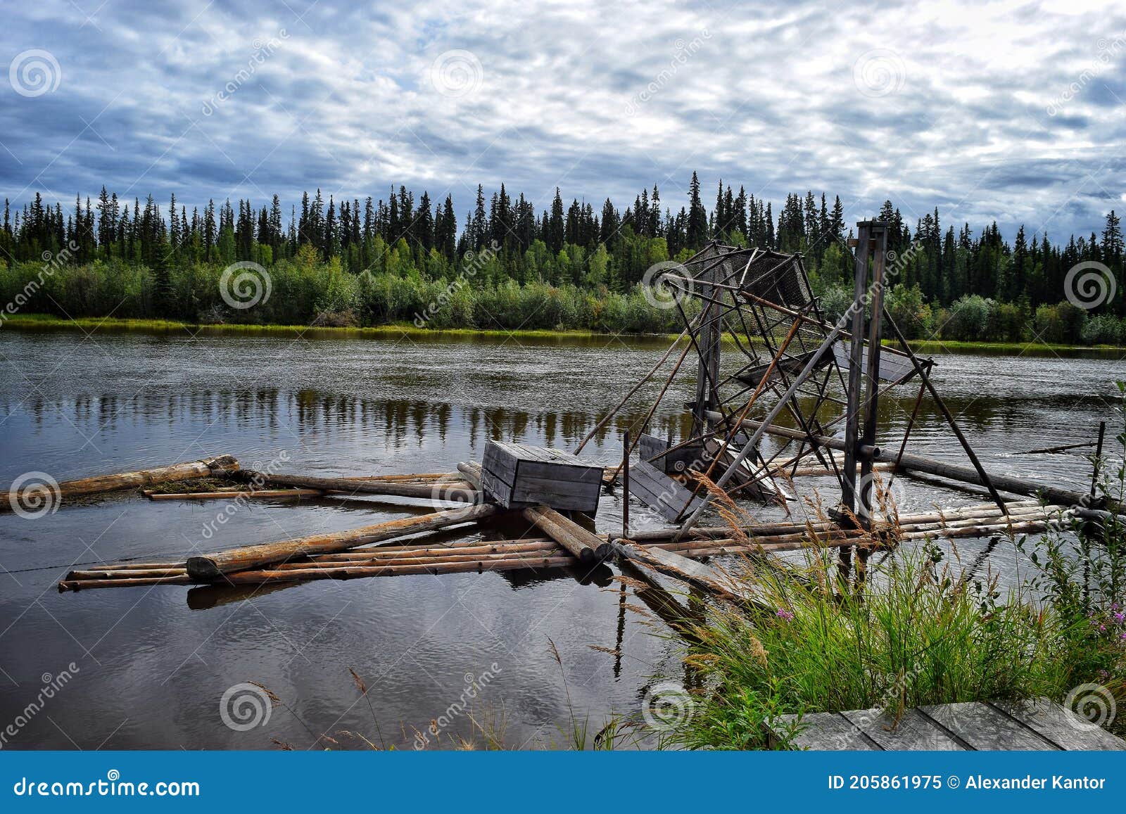 Alaska Fish Wheel Stock Photos - Free & Royalty-Free Stock Photos from  Dreamstime